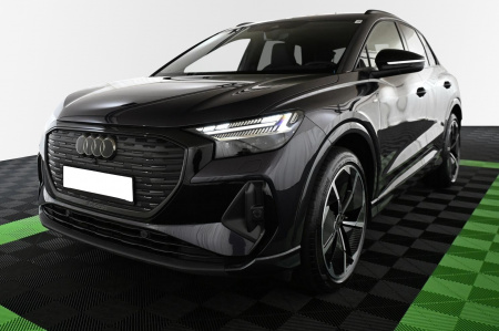 17963_p35 - AUDI - Q4 E TRON - 2025