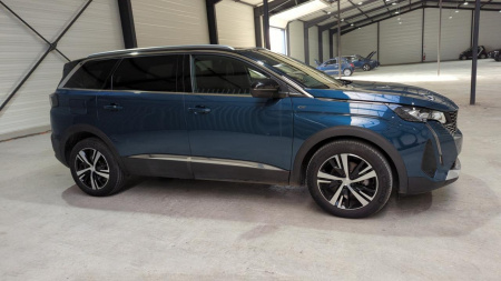 43387_p28 - PEUGEOT - 5008 - 2023