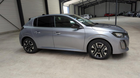 44727_p28 - PEUGEOT - 208 - 2025