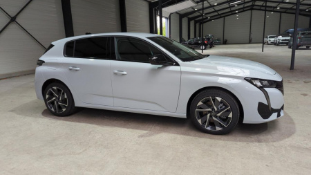 44969_p28 - PEUGEOT - 308 - 2025