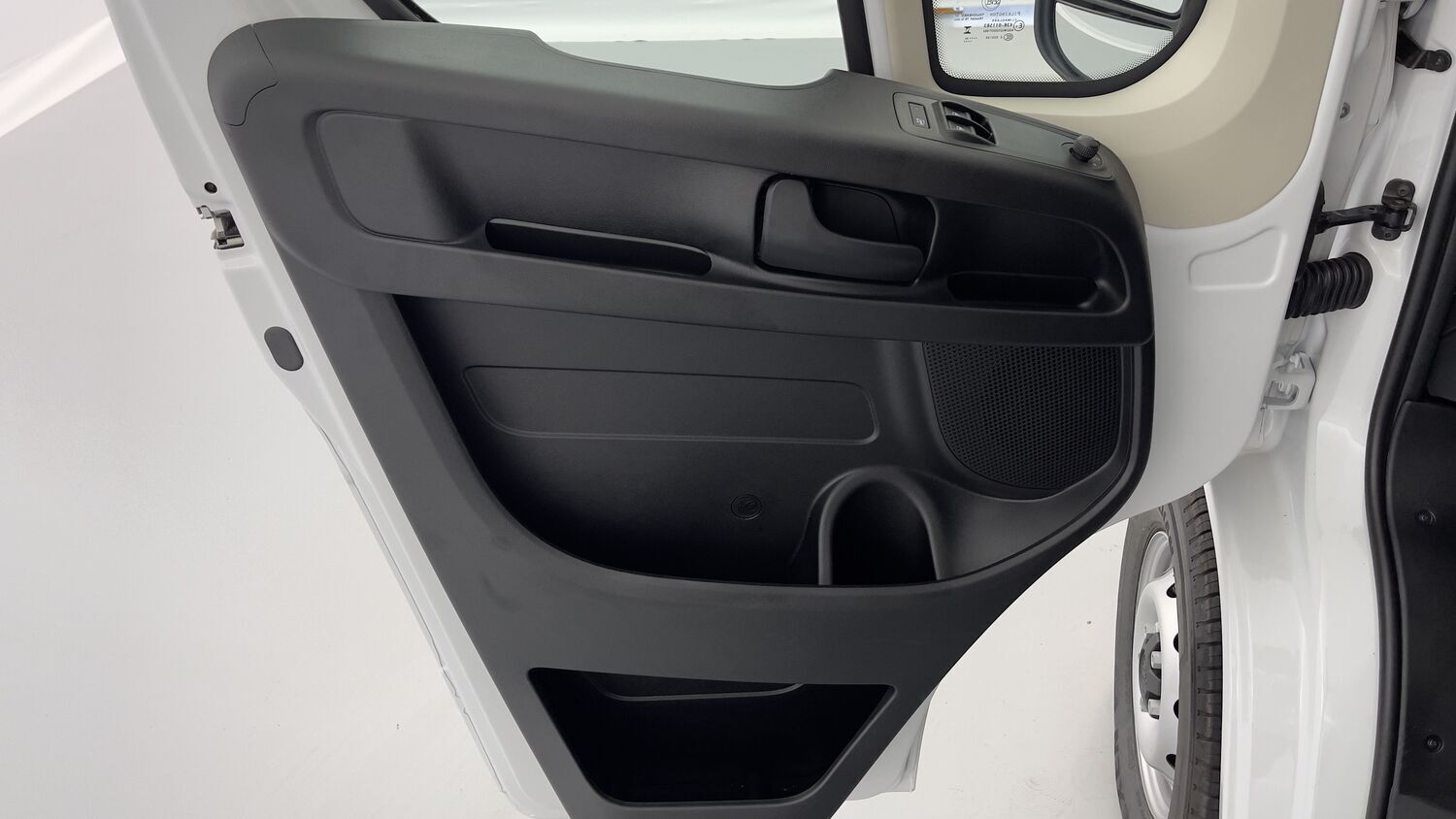 GLI00279105_p53 - FIAT - DUCATO - 2024 - photo 10