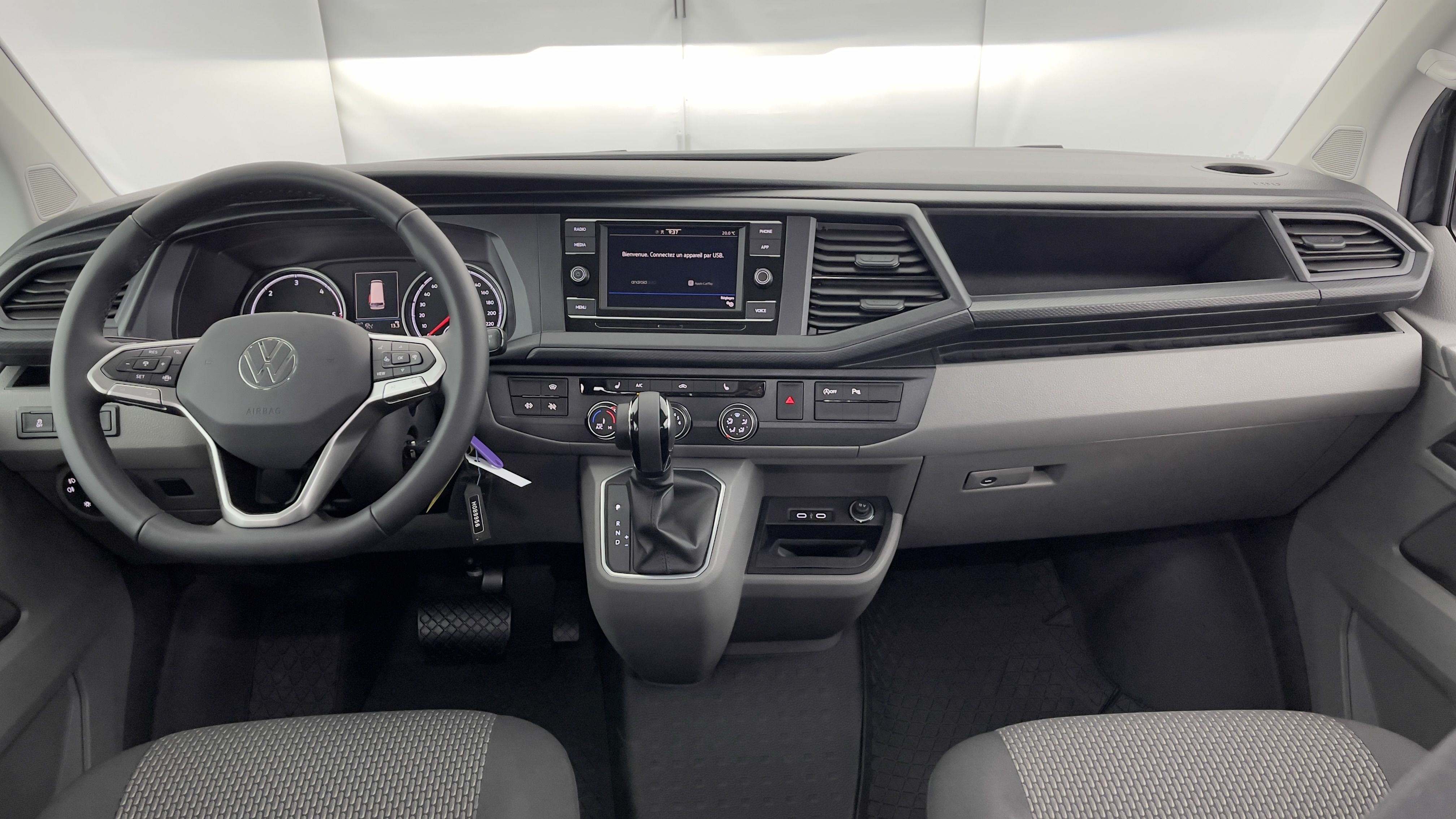 GLI00001202_p53 - VOLKSWAGEN - TRANSPORTER - 2024 - photo 7