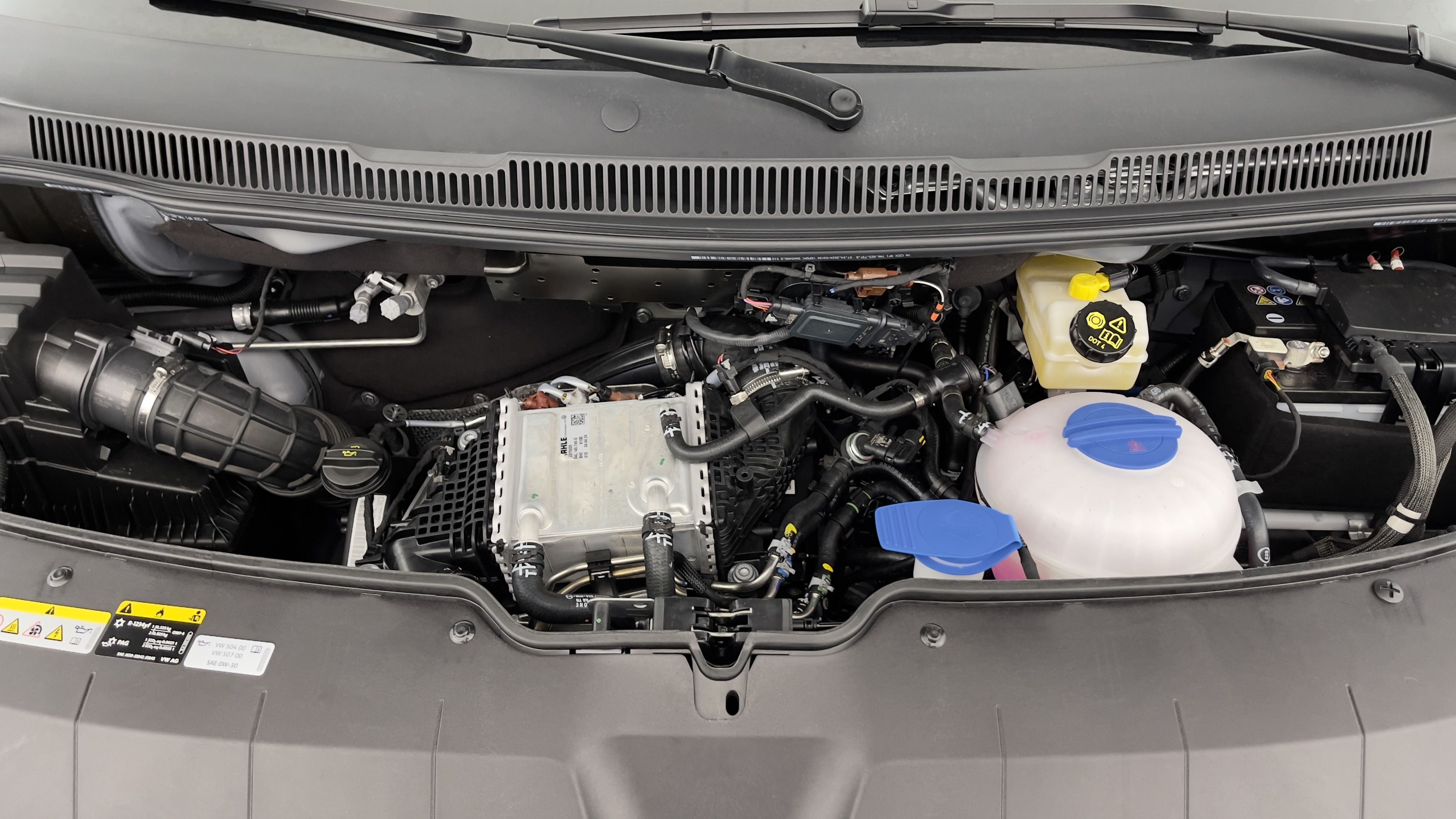 GLI00001202_p53 - VOLKSWAGEN - TRANSPORTER - 2024 - photo 11