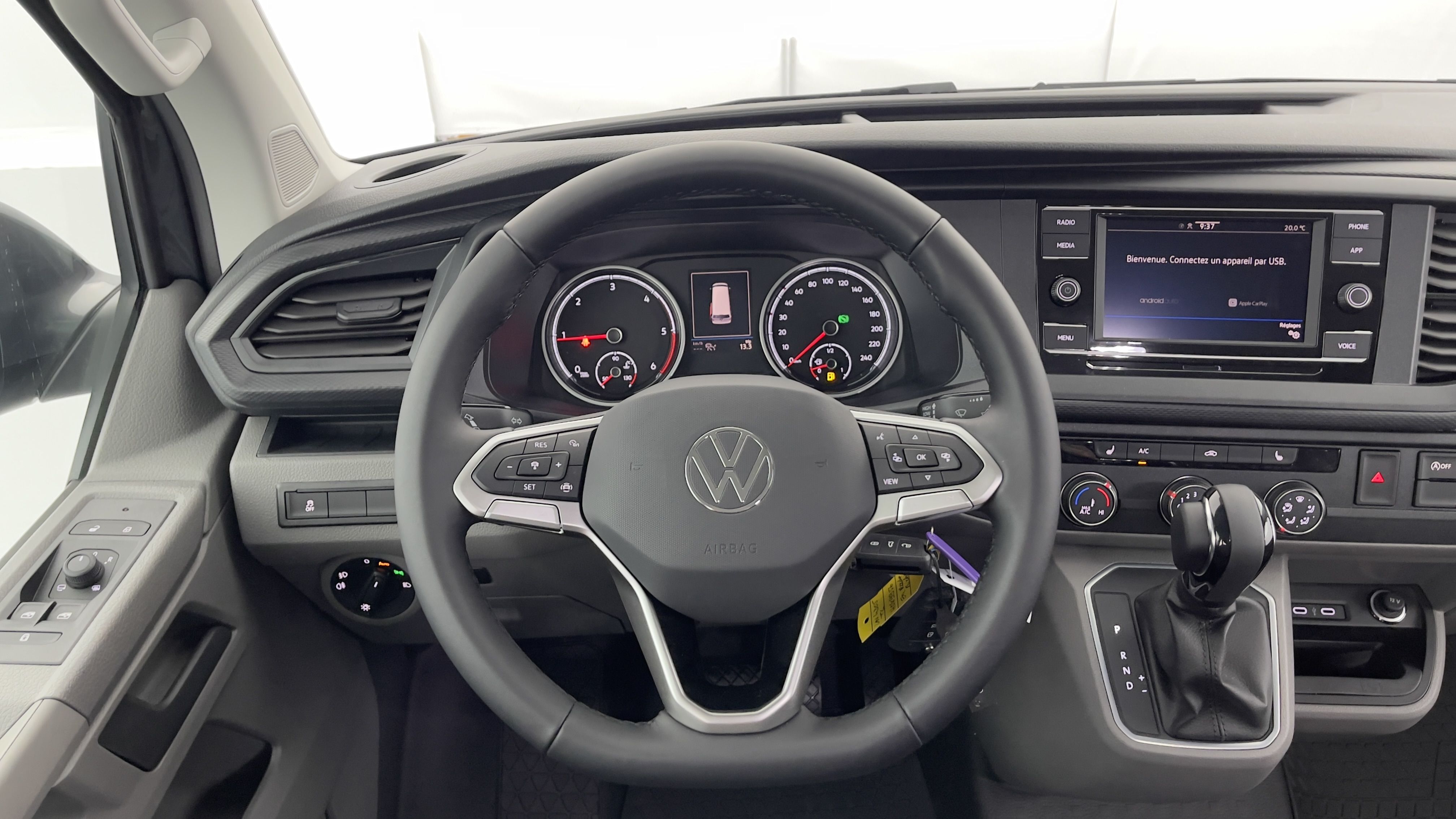 GLI00001202_p53 - VOLKSWAGEN - TRANSPORTER - 2024 - photo 14