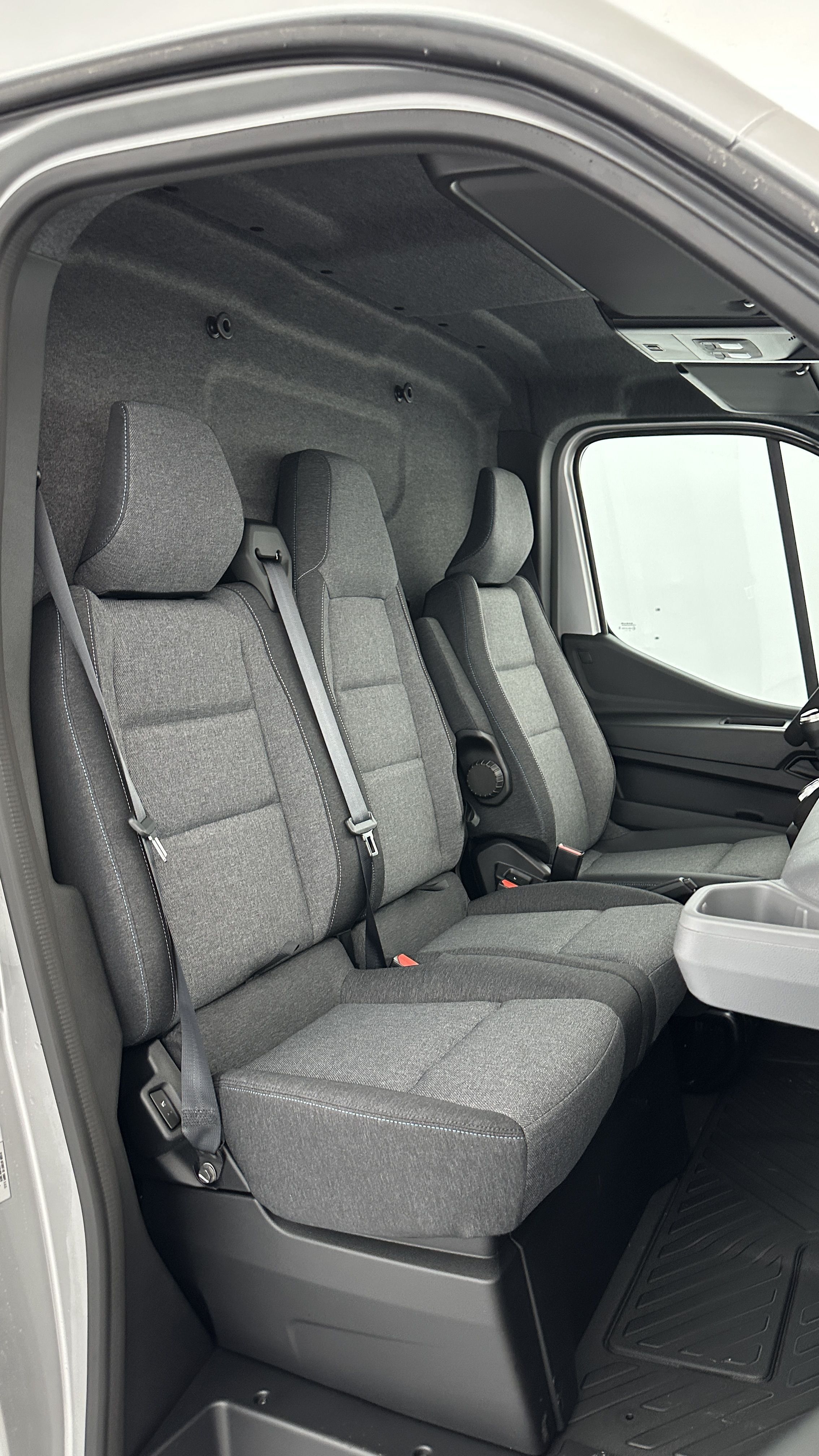 GLI00000645_p53 - NISSAN - INTERSTAR - 2025 - photo 16