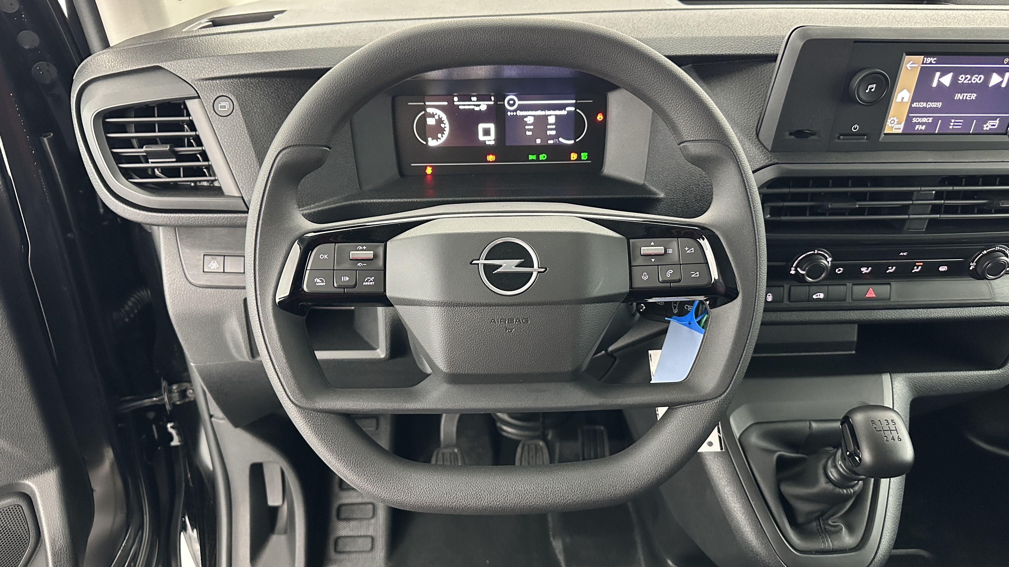 GLI00002333_p53 - OPEL - VIVARO - 2025 - photo 10