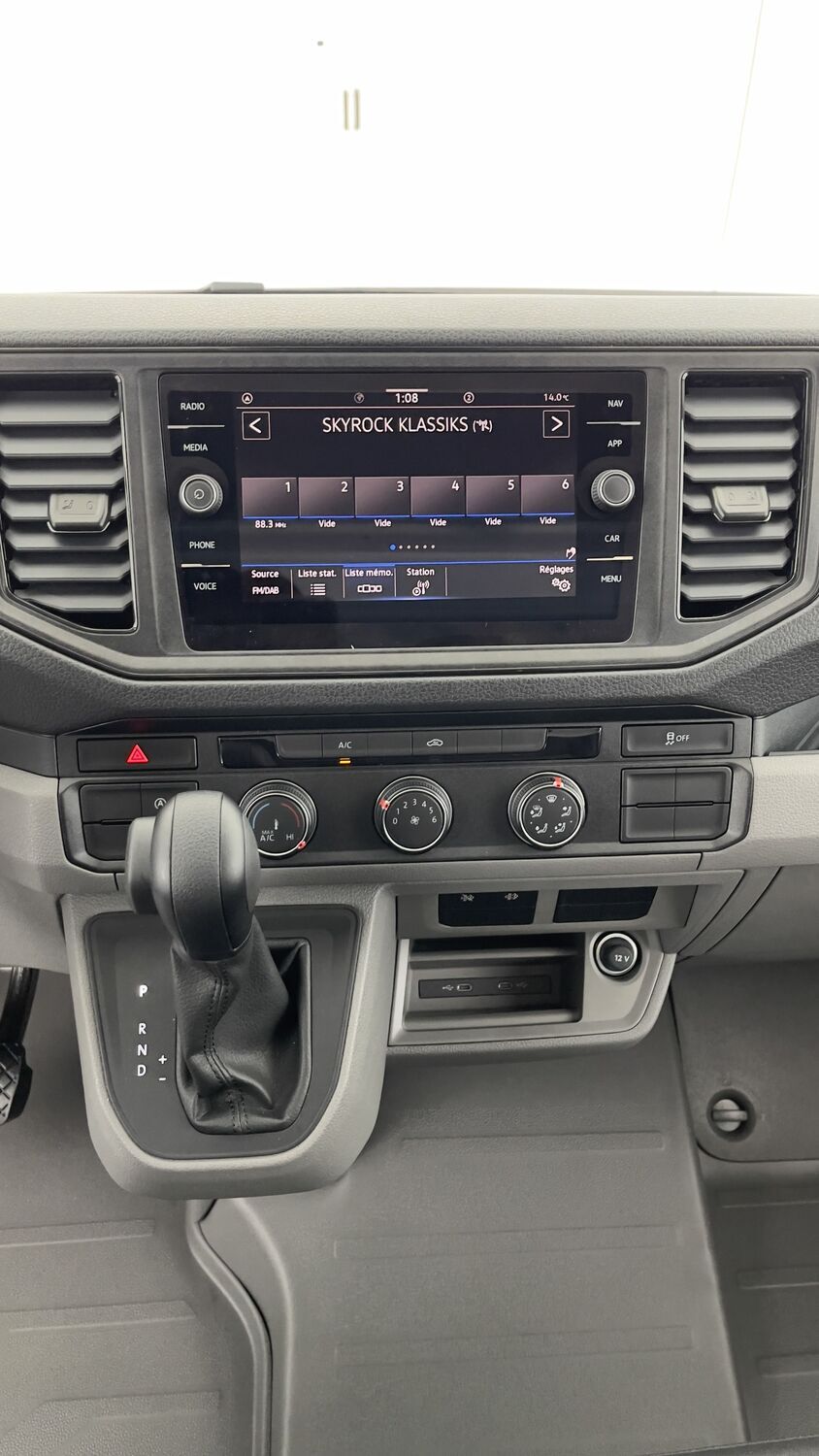 GLI00274410_p53 - VOLKSWAGEN - CRAFTER - 2025 - photo 11