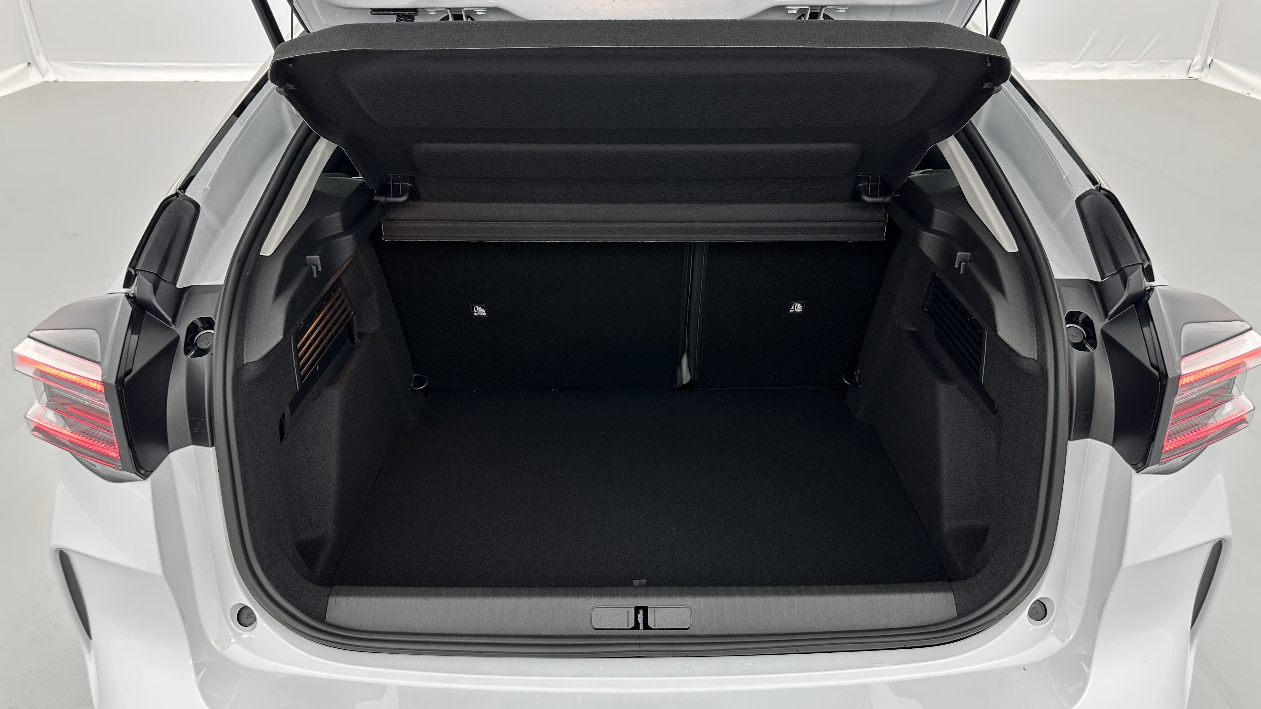 GLI00002597_p53 - CITROEN - C4 - 2025 - photo 10