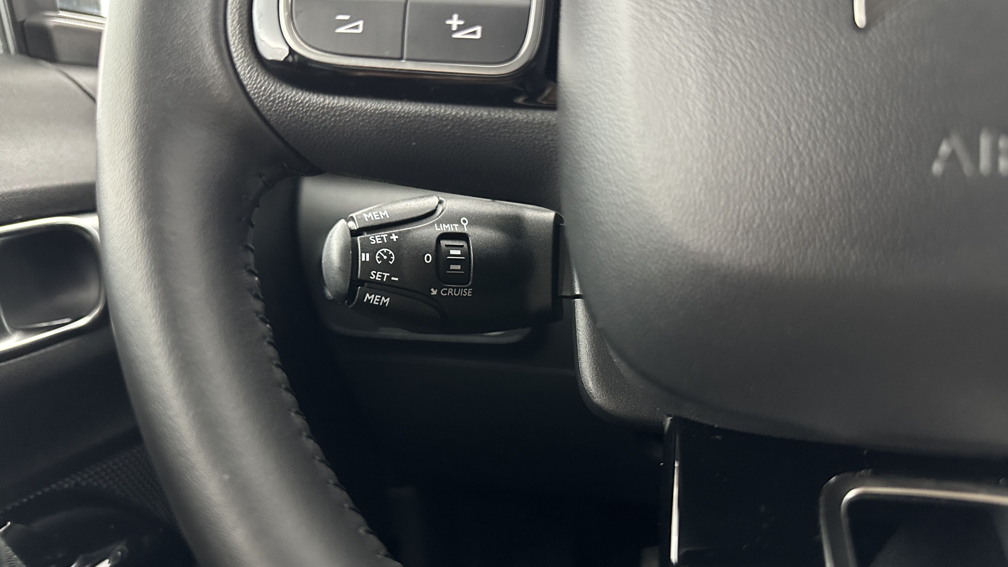 GLI00002546_p53 - CITROEN - C3 - 2024 - photo 19