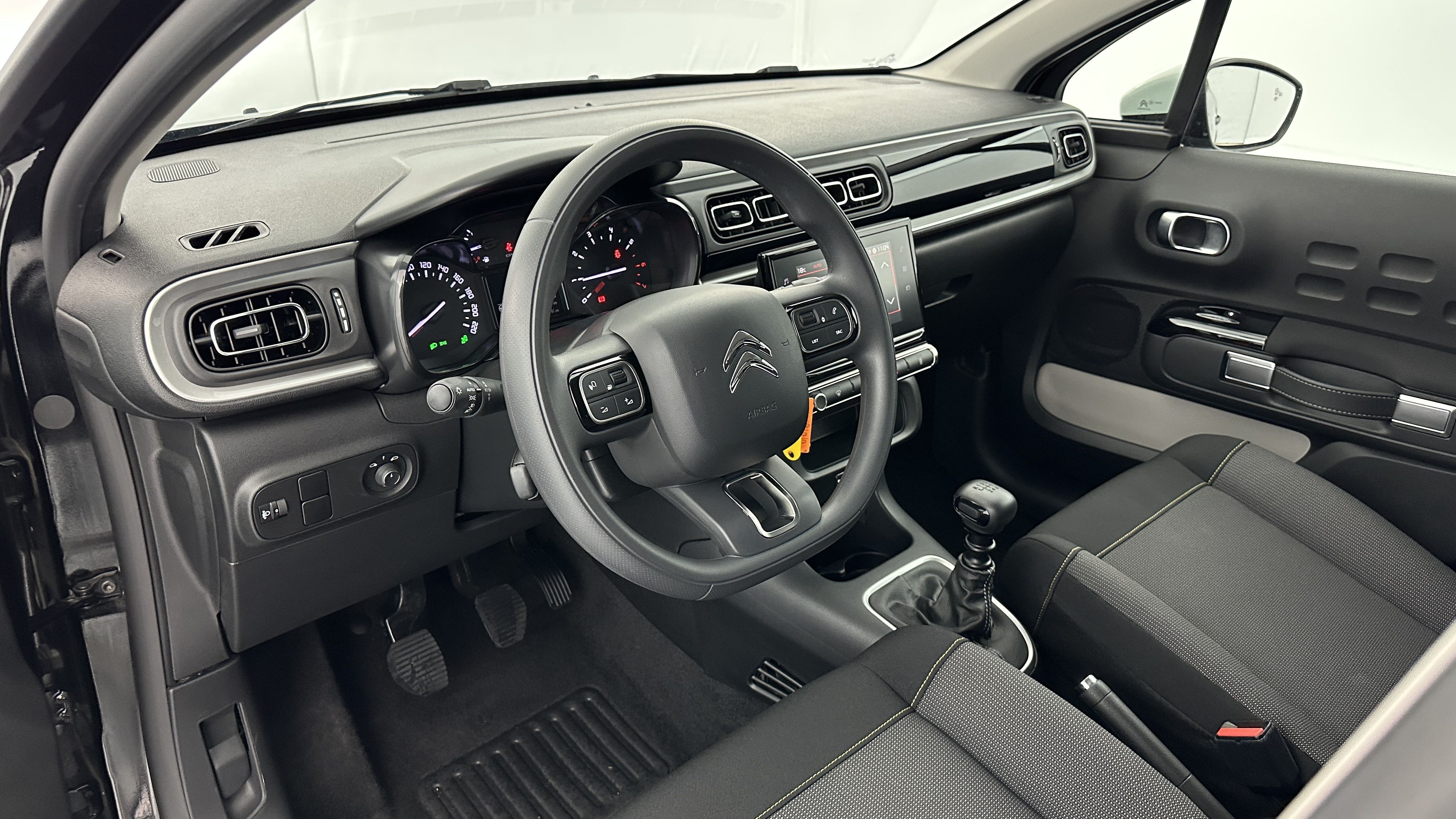 GLI00002487_p53 - CITROEN - C3 - 2023 - photo 6