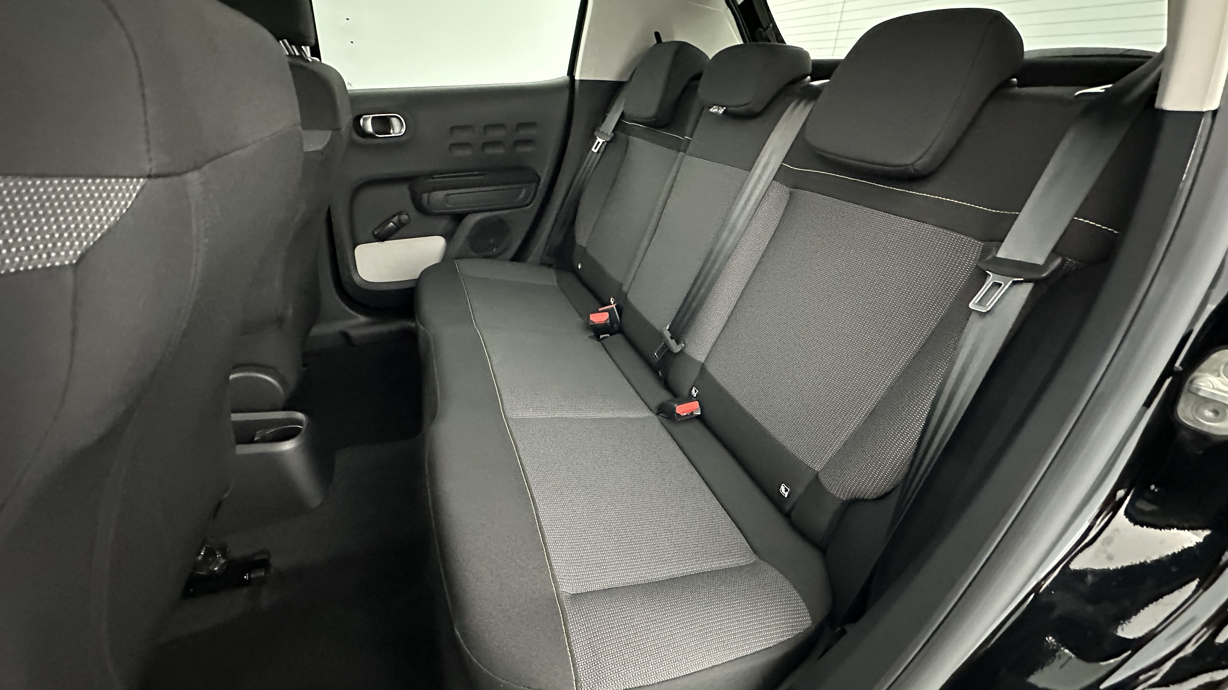 GLI00002487_p53 - CITROEN - C3 - 2023 - photo 9