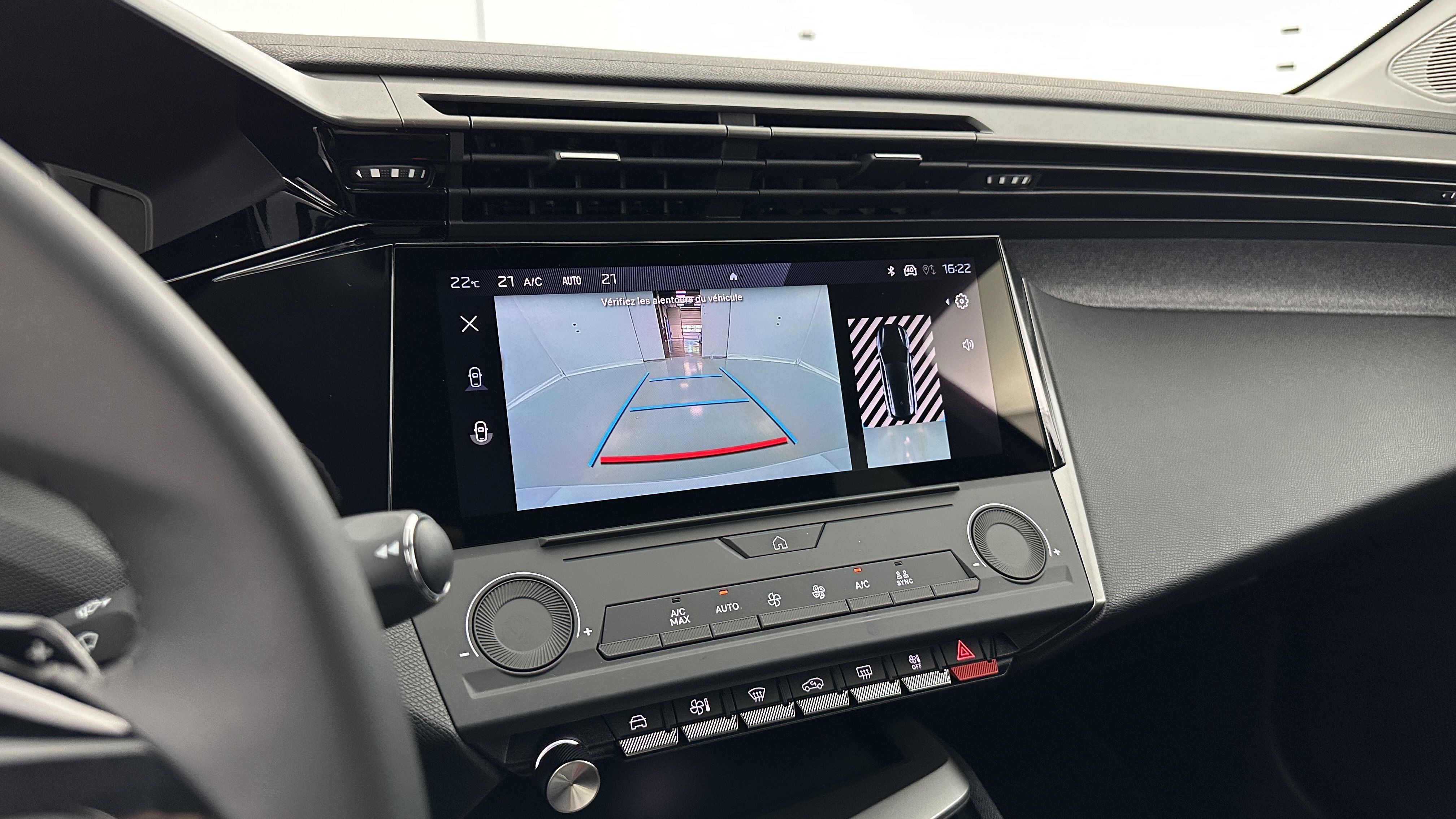 GLI00002664_p53 - PEUGEOT - 308 SW - 2025 - photo 18