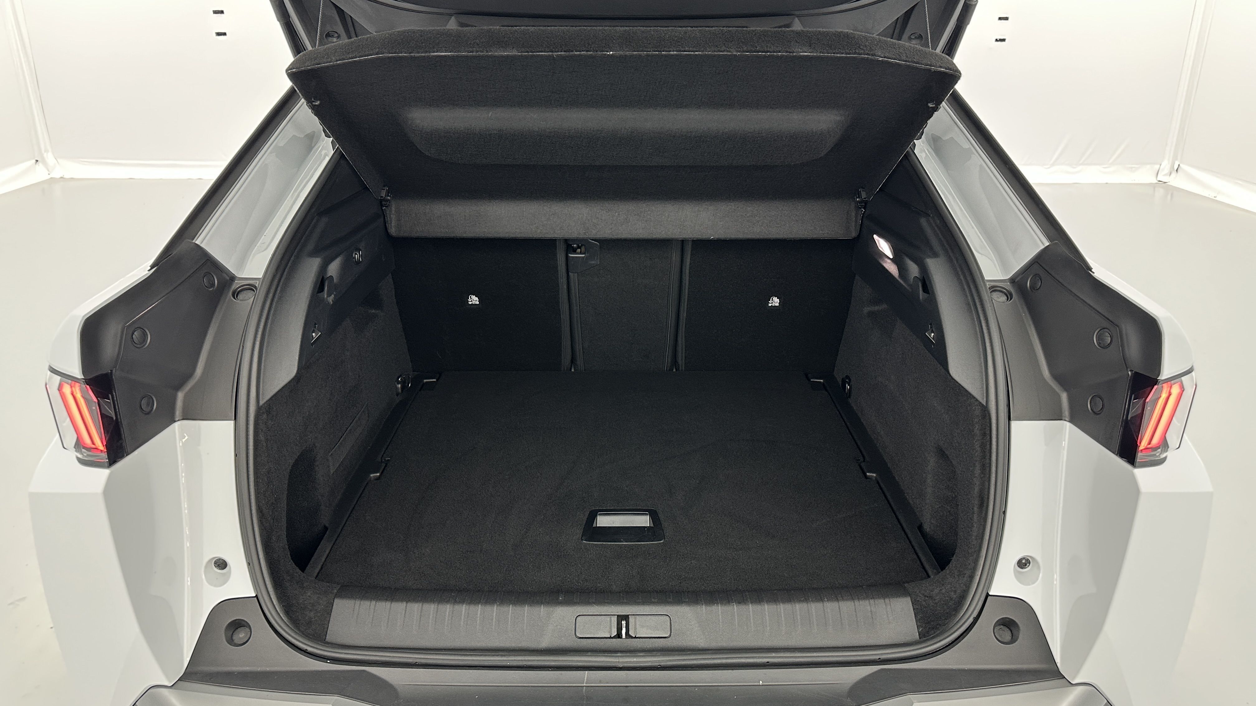 GLI00002591_p53 - PEUGEOT - 3008 - 2024 - photo 10