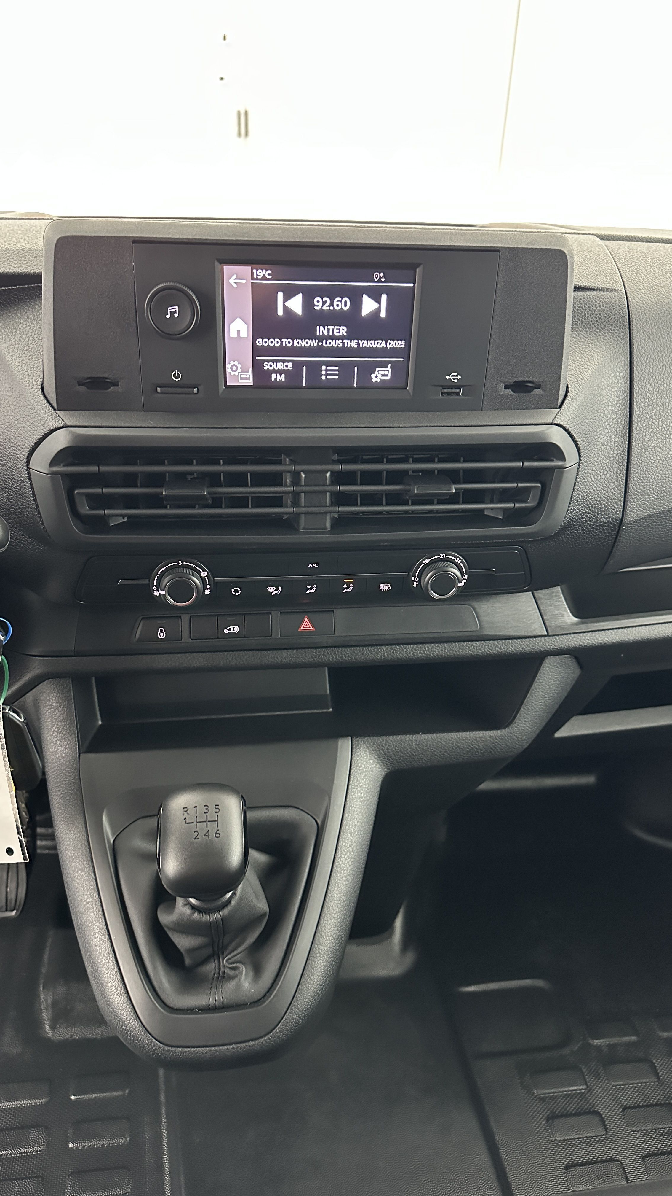 GLI00002334_p53 - OPEL - VIVARO - 2025 - photo 11