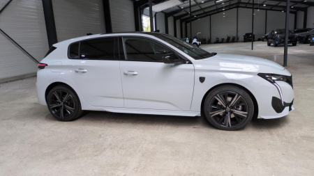 45795_p28 - PEUGEOT - 308 - 2025