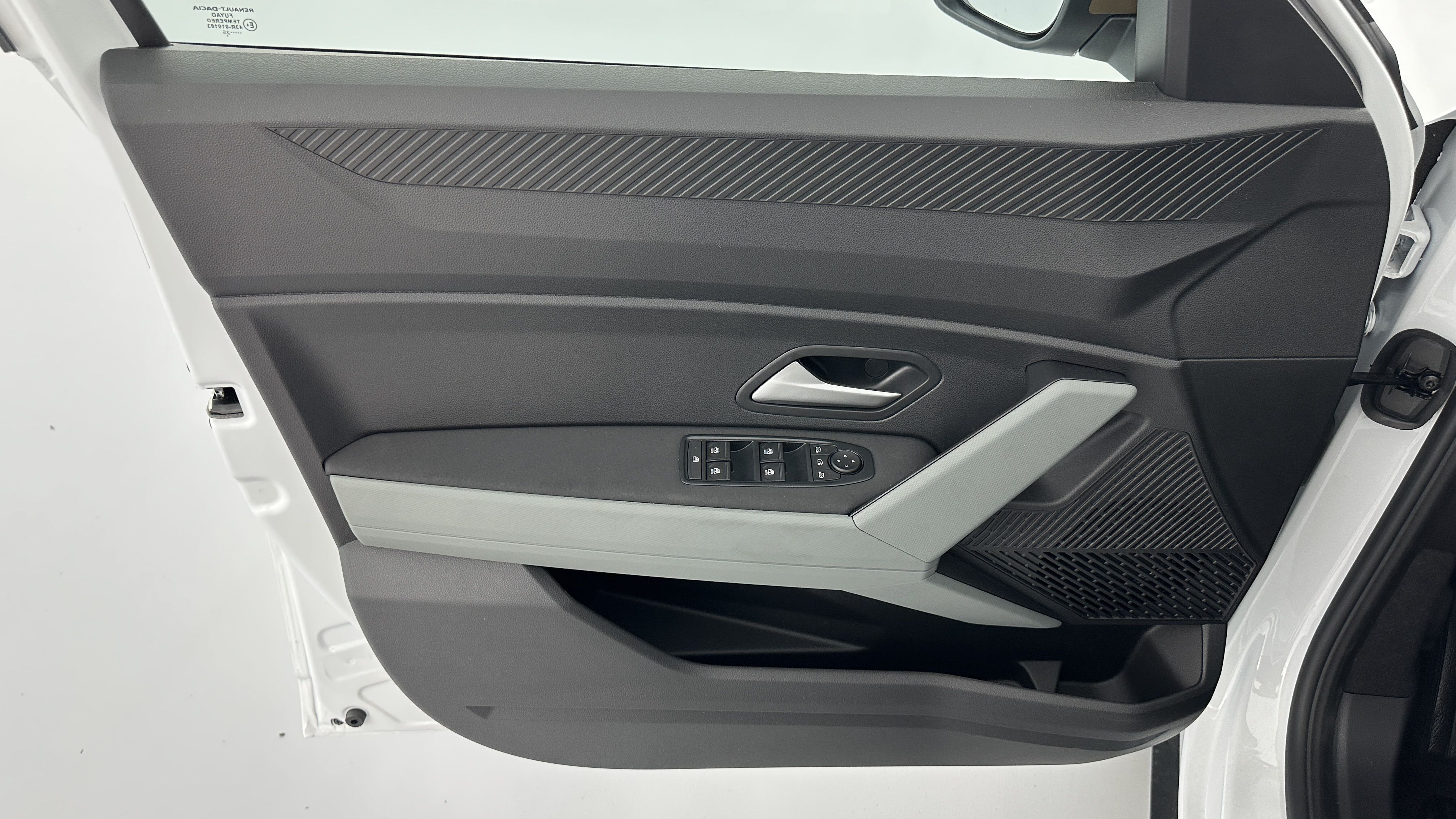 GLI00002608_p53 - DACIA - DUSTER - 2025 - photo 13