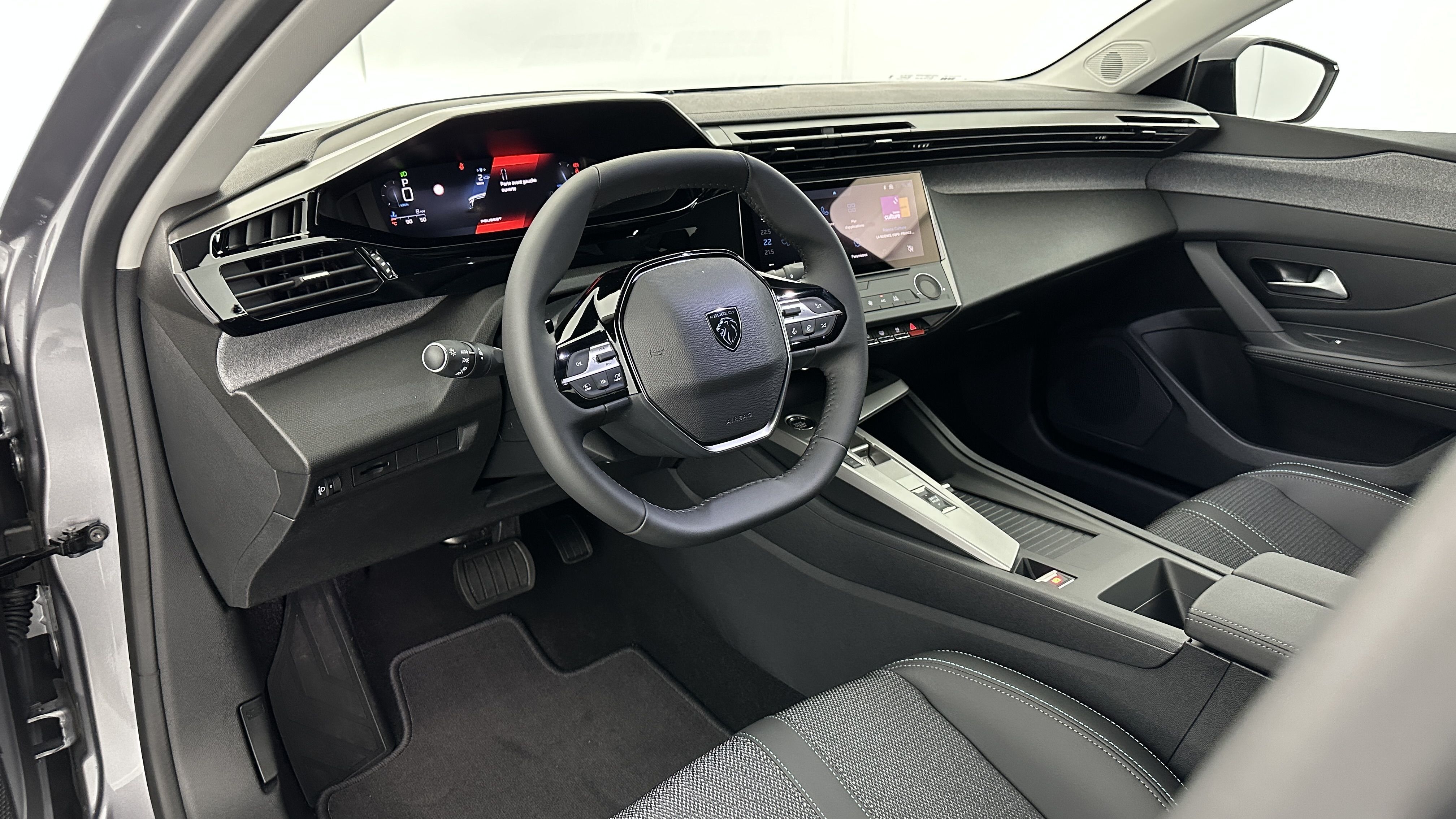 GLI00002659_p53 - PEUGEOT - 308 SW - 2025 - photo 6