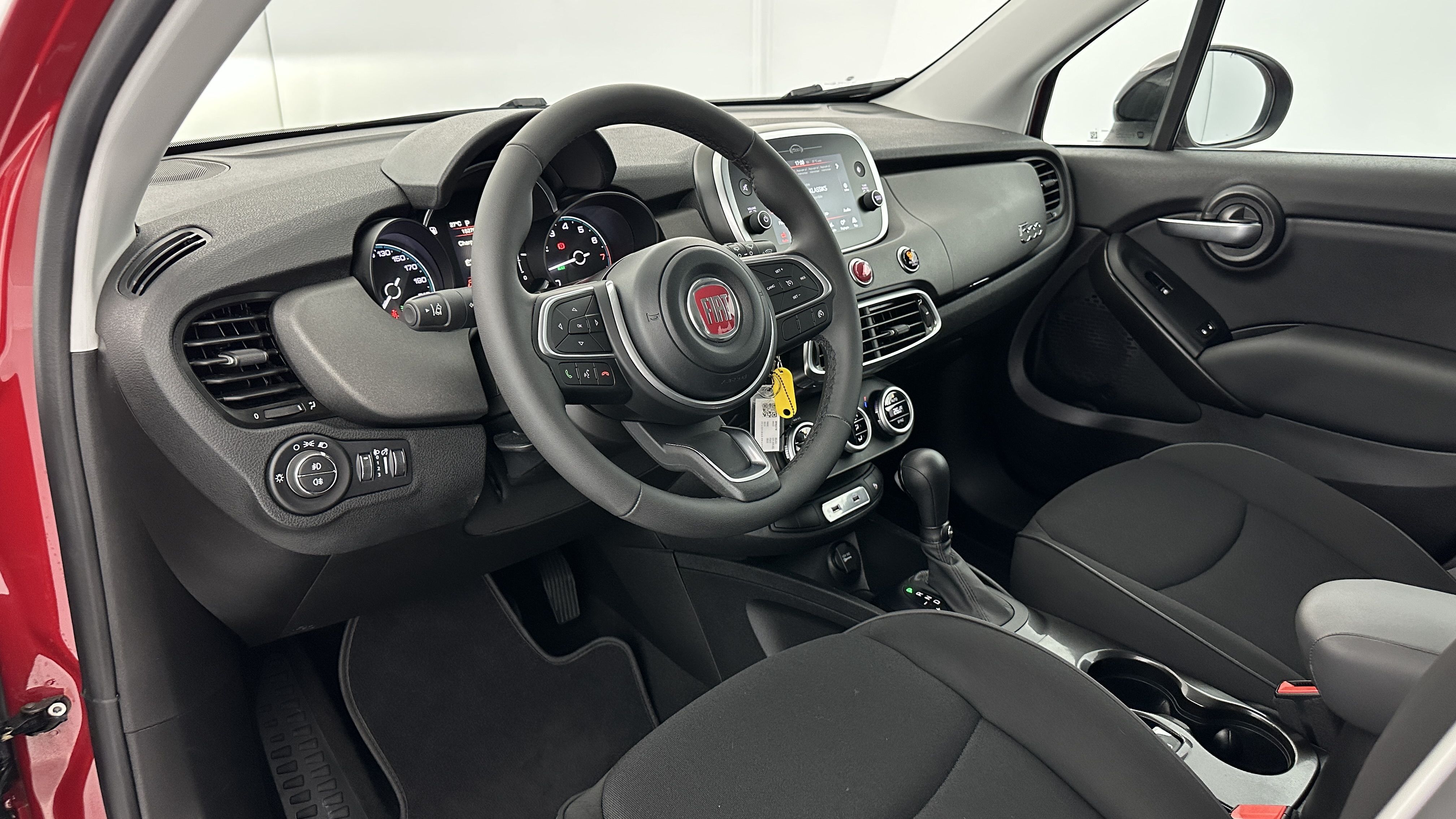 GLI00002937_p53 - FIAT - 500 X - 2024 - photo 6