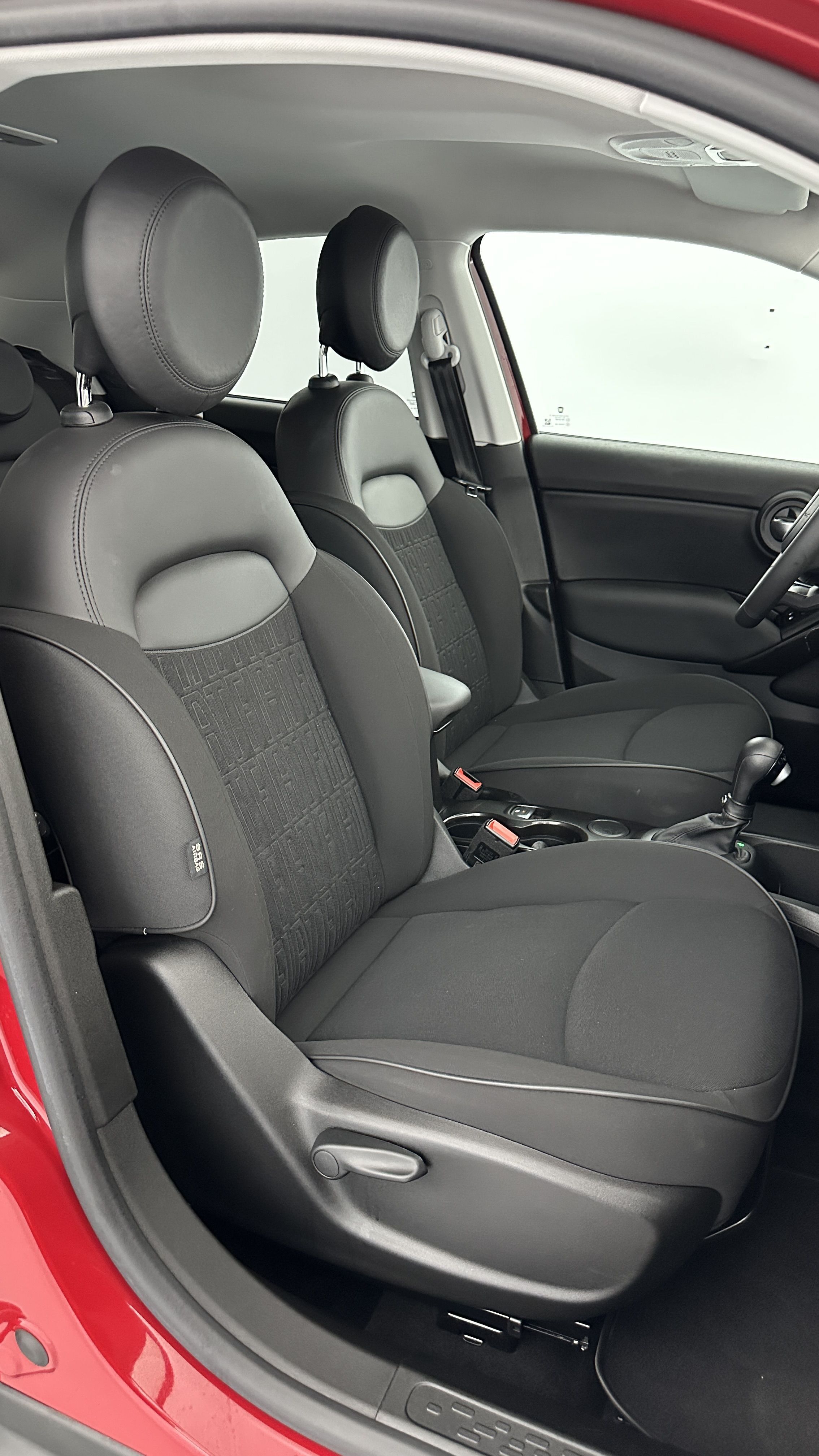 GLI00002937_p53 - FIAT - 500 X - 2024 - photo 22