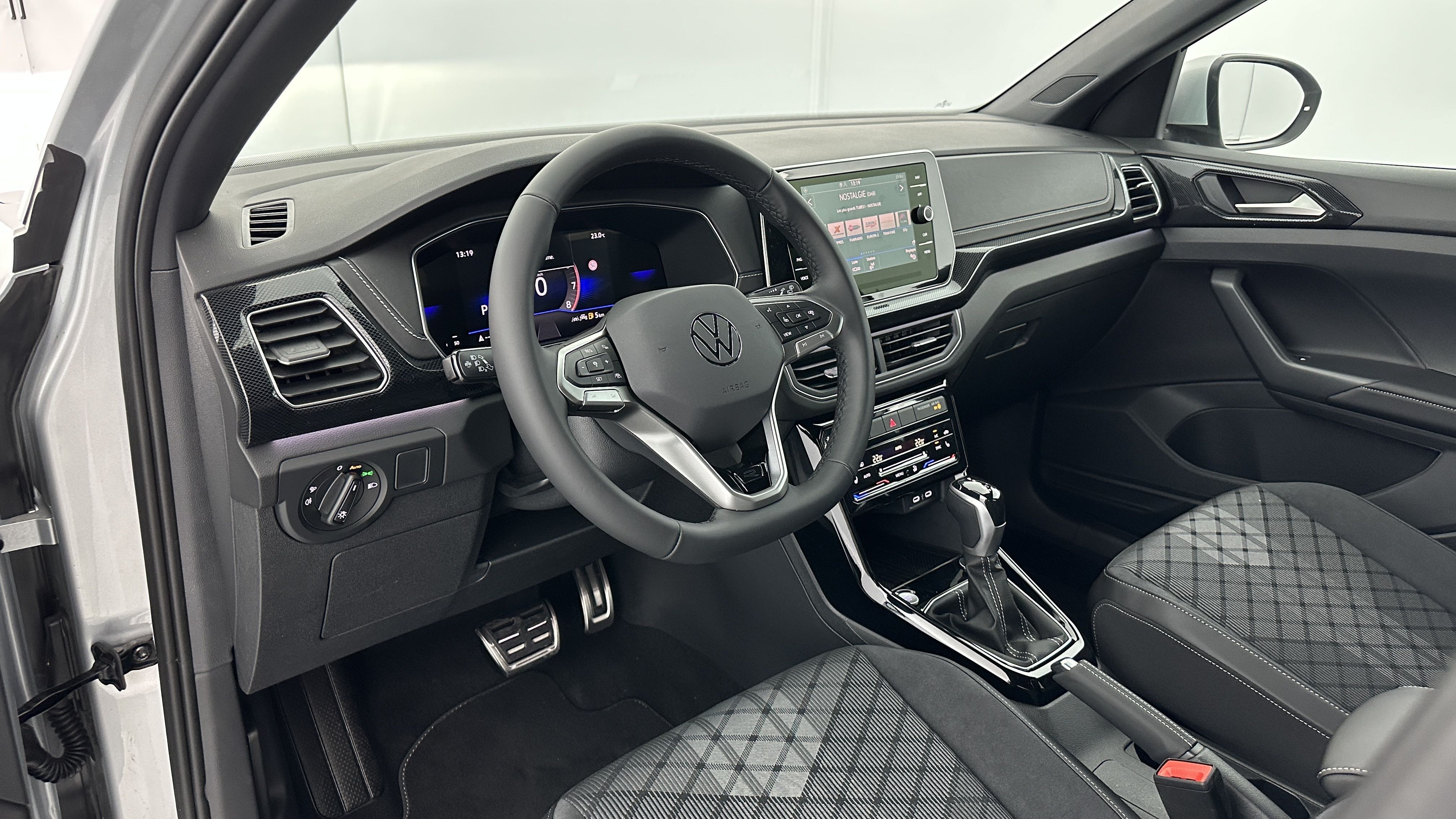 GLI00002896_p53 - VOLKSWAGEN - T CROSS - 2025 - photo 6