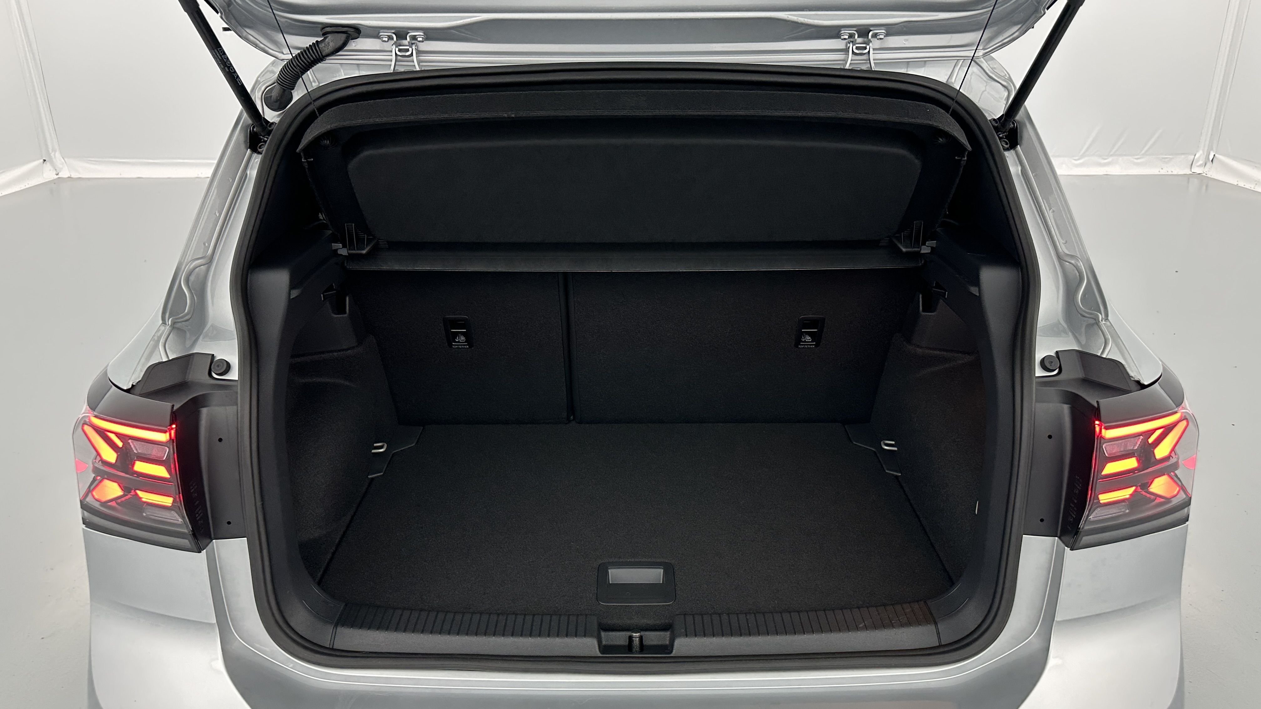 GLI00002896_p53 - VOLKSWAGEN - T CROSS - 2025 - photo 10