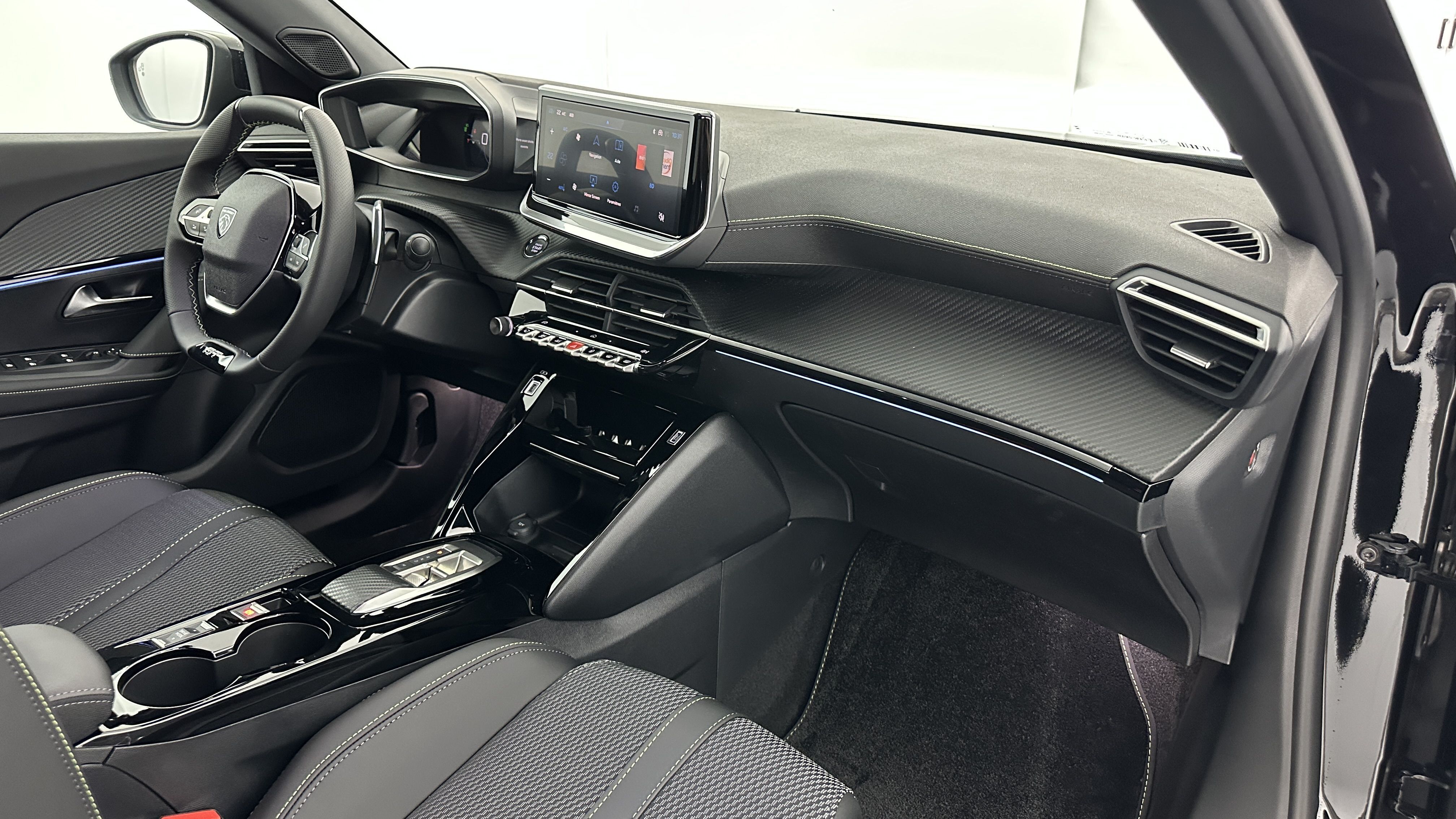 GLI00003077_p53 - PEUGEOT - 2008 - 2025 - photo 8