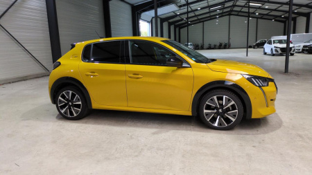 225185_p28 - PEUGEOT - 208 - 2023