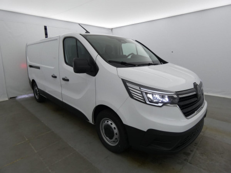 355159_p2 - RENAULT - TRAFIC - 2025