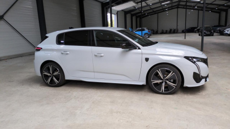 46290_p28 - PEUGEOT - 308 - 2025