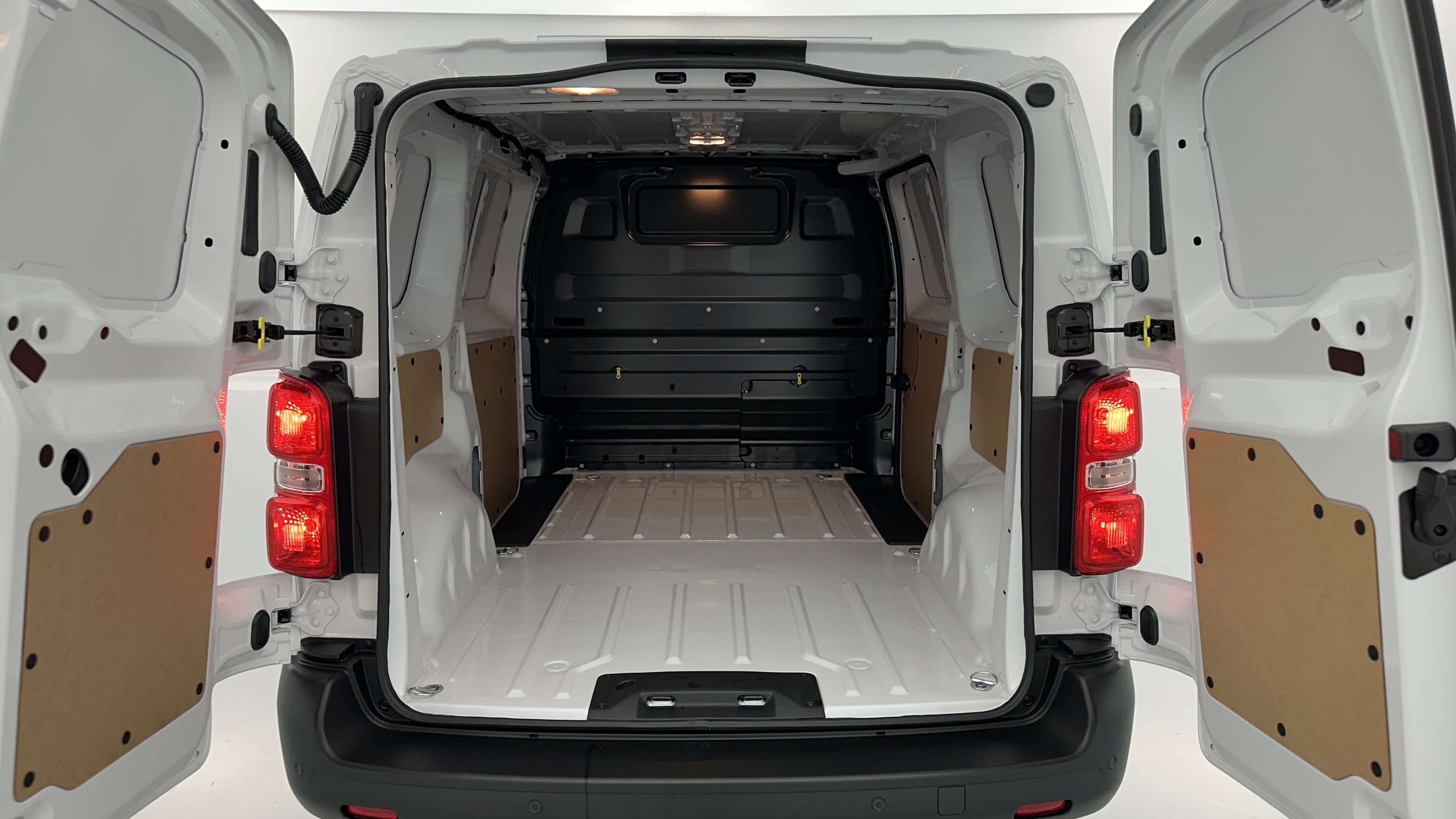 GLI00008461_p53 - PEUGEOT - EXPERT - 2025 - photo 9