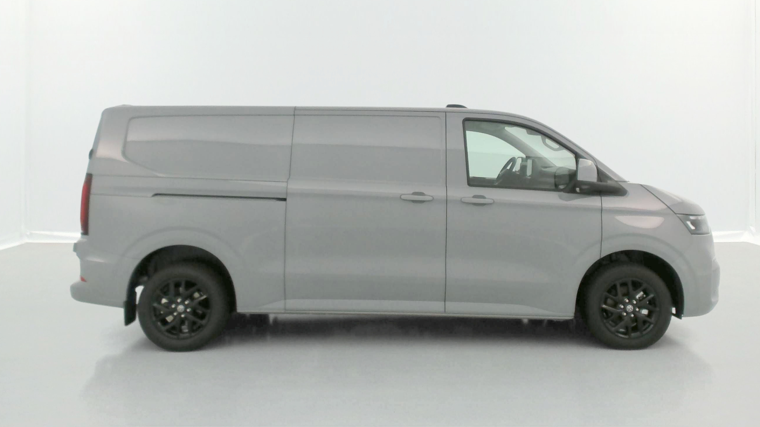 GLI00006902_p53 - VOLKSWAGEN - TRANSPORTER - 2025 - photo 20