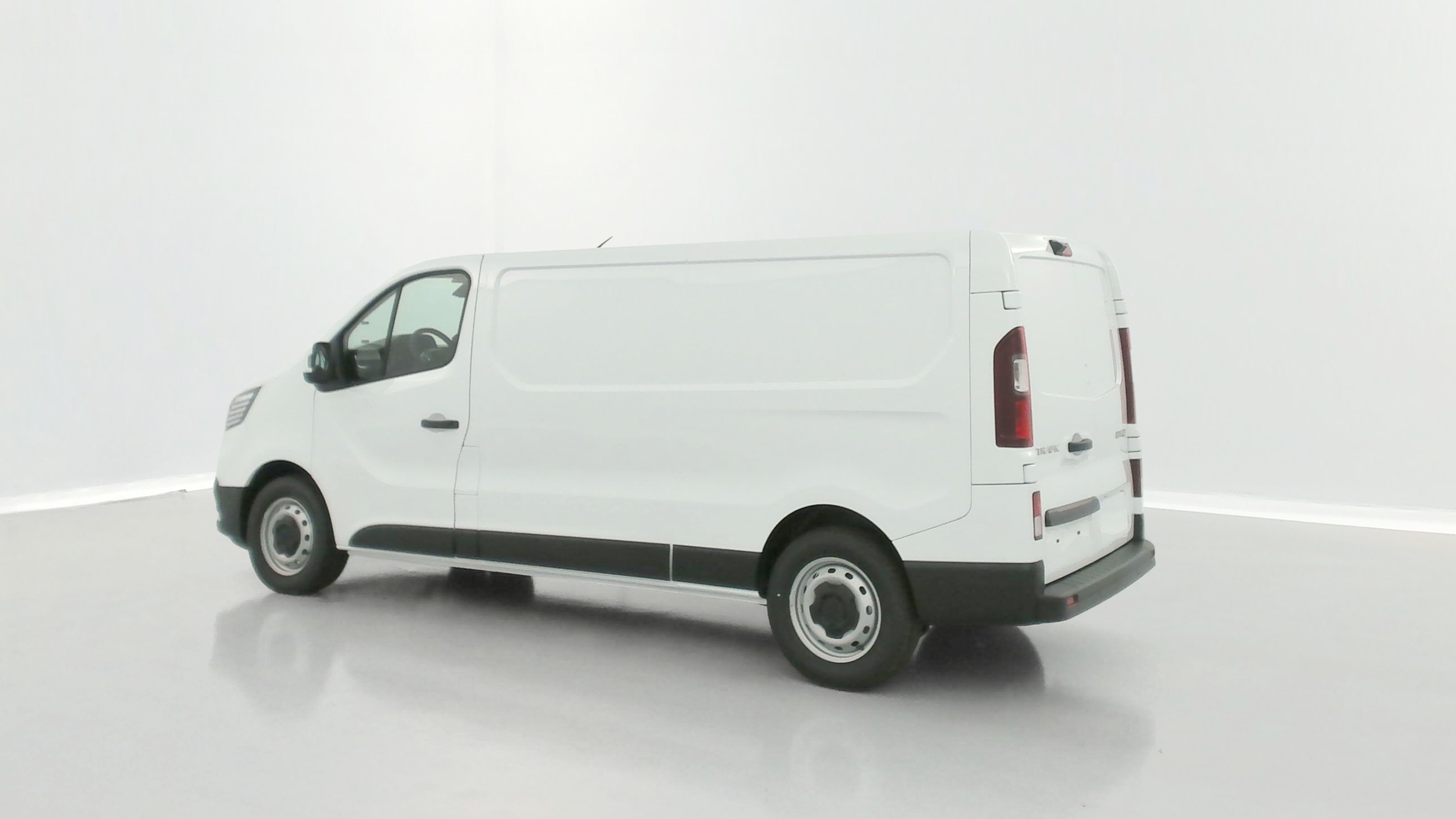 GLI00007853_p53 - RENAULT - TRAFIC - 2025 - photo 20