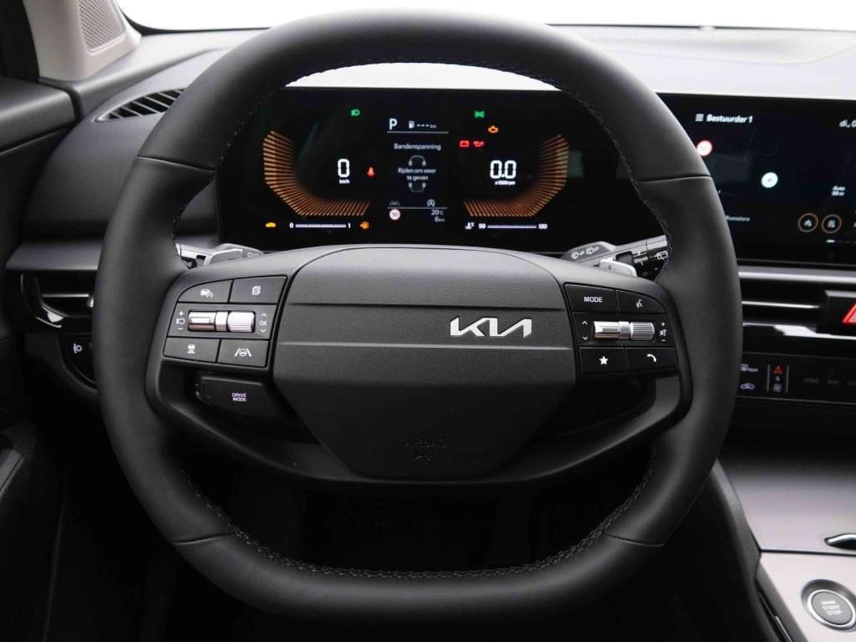 357430_p2 - KIA - SPORTAGE - 2025 - photo 8