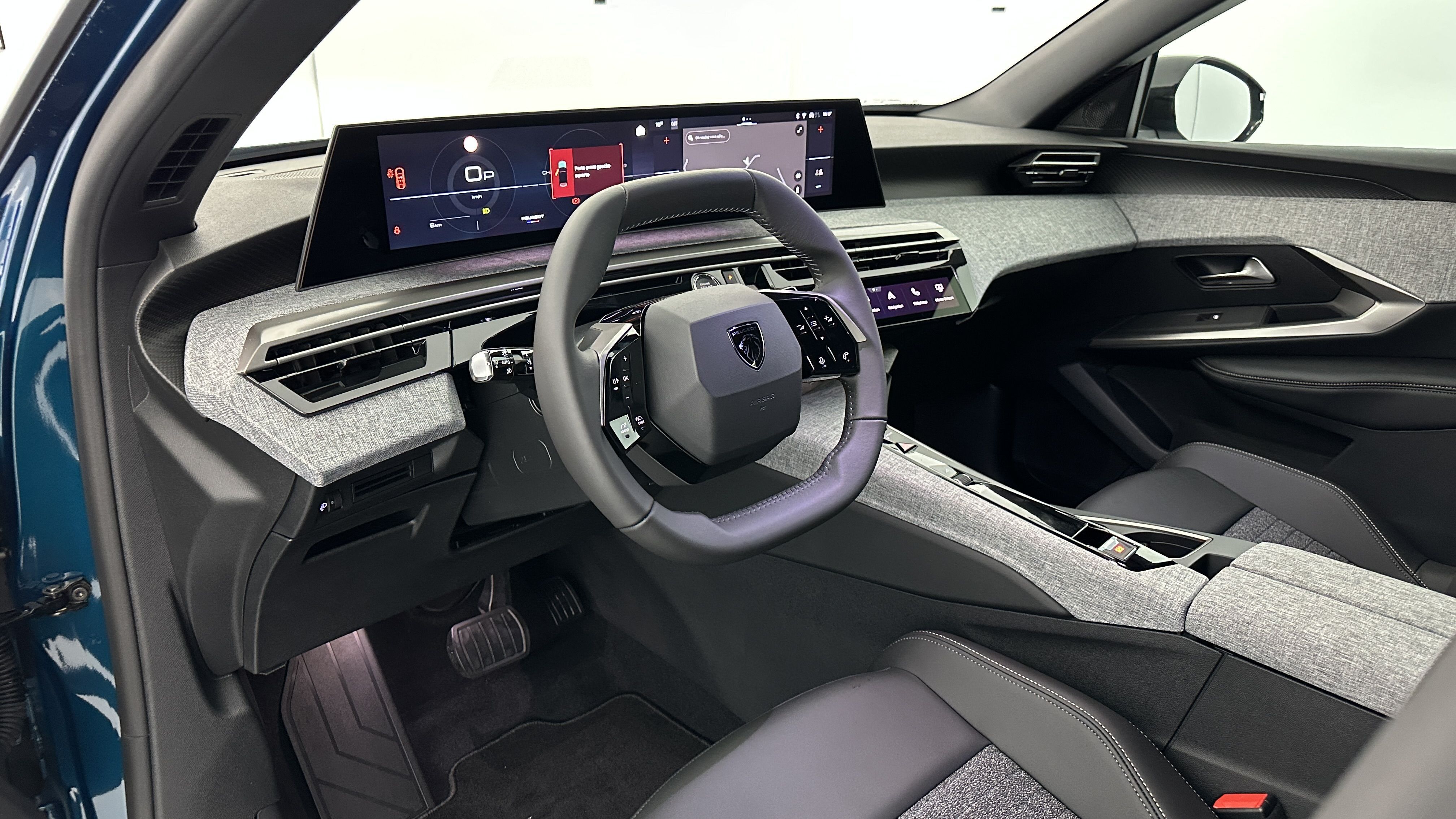 GLI00006036_p53 - PEUGEOT - 3008 - 2025 - photo 6