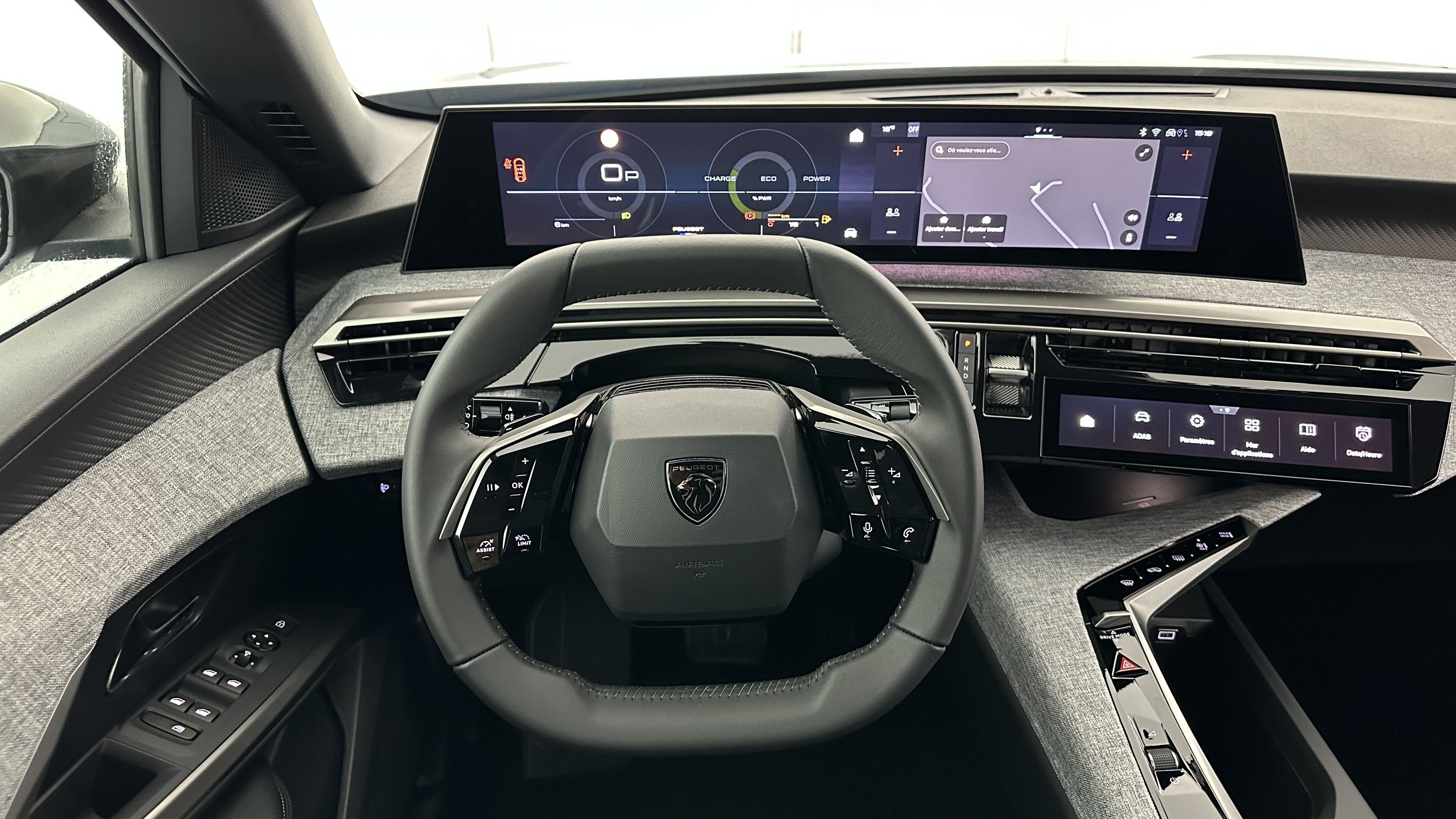 GLI00006036_p53 - PEUGEOT - 3008 - 2025 - photo 14