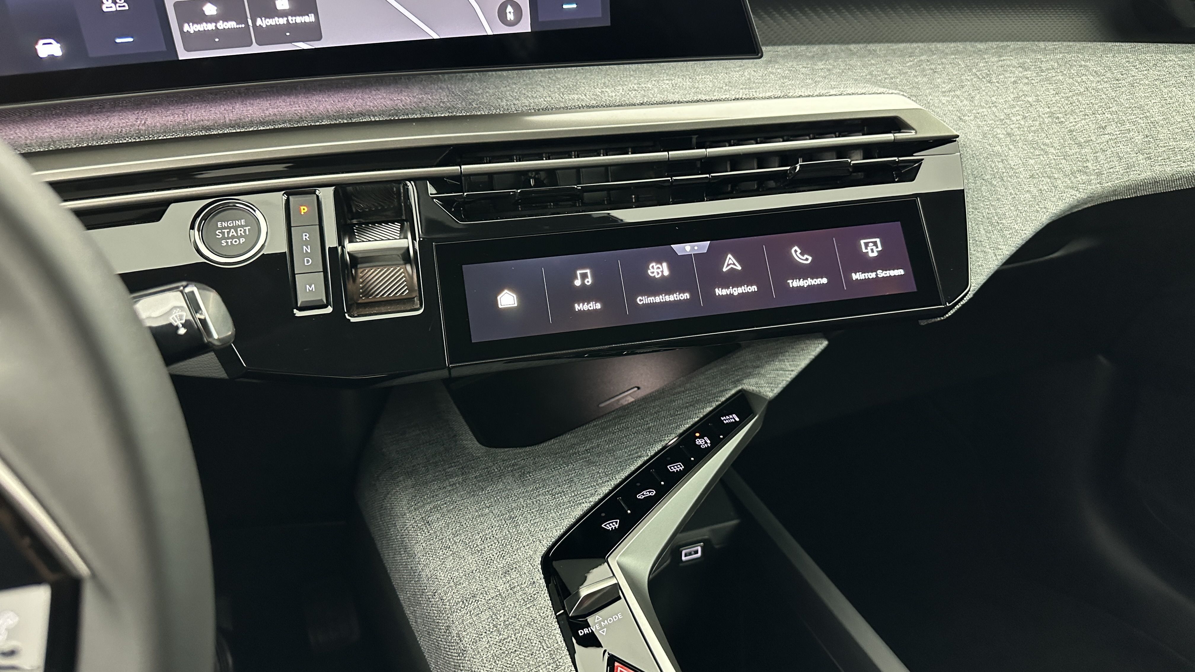 GLI00006036_p53 - PEUGEOT - 3008 - 2025 - photo 22