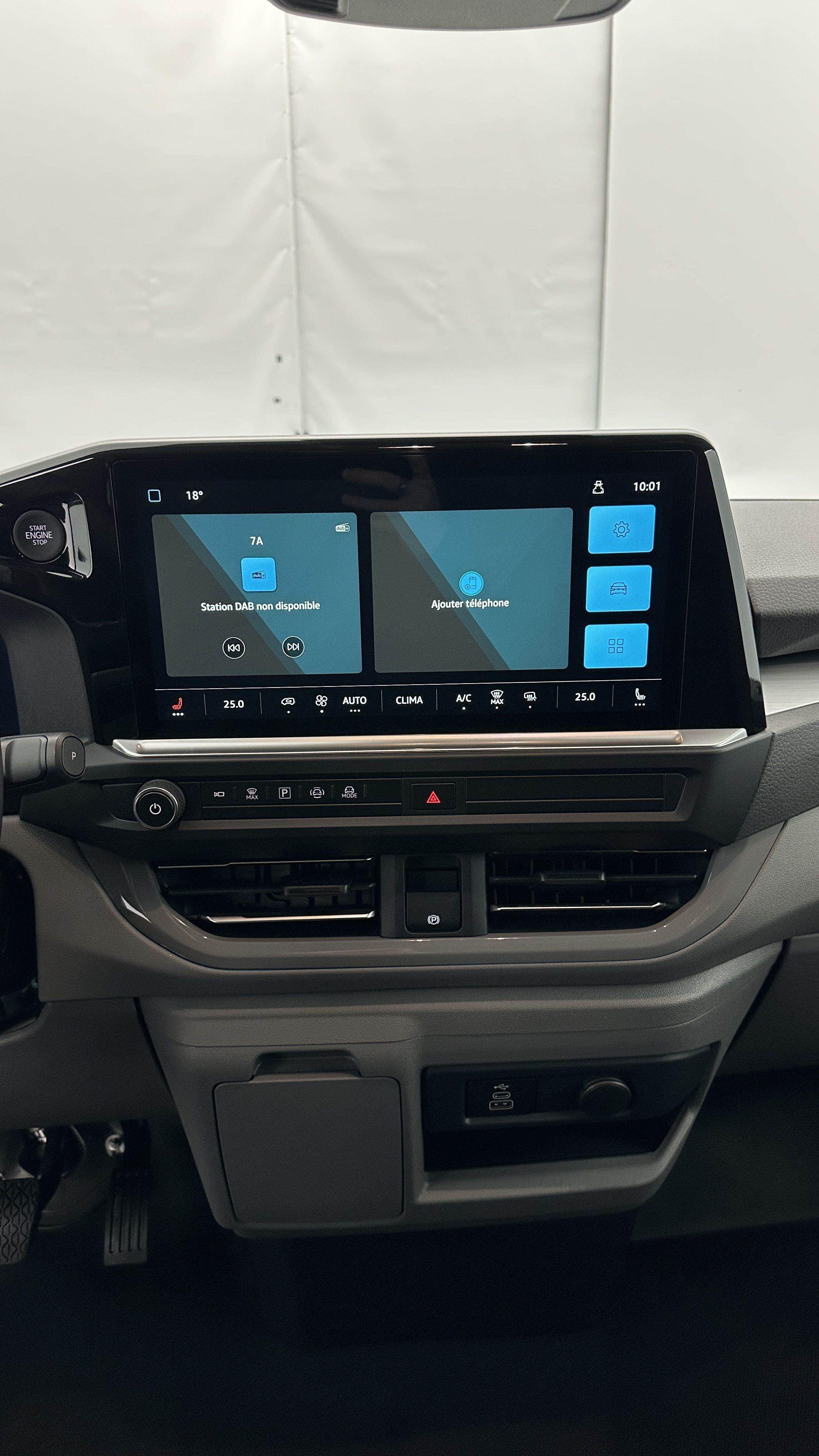 GLI00007513_p53 - VOLKSWAGEN - TRANSPORTER PROCAB - 2025 - photo 12