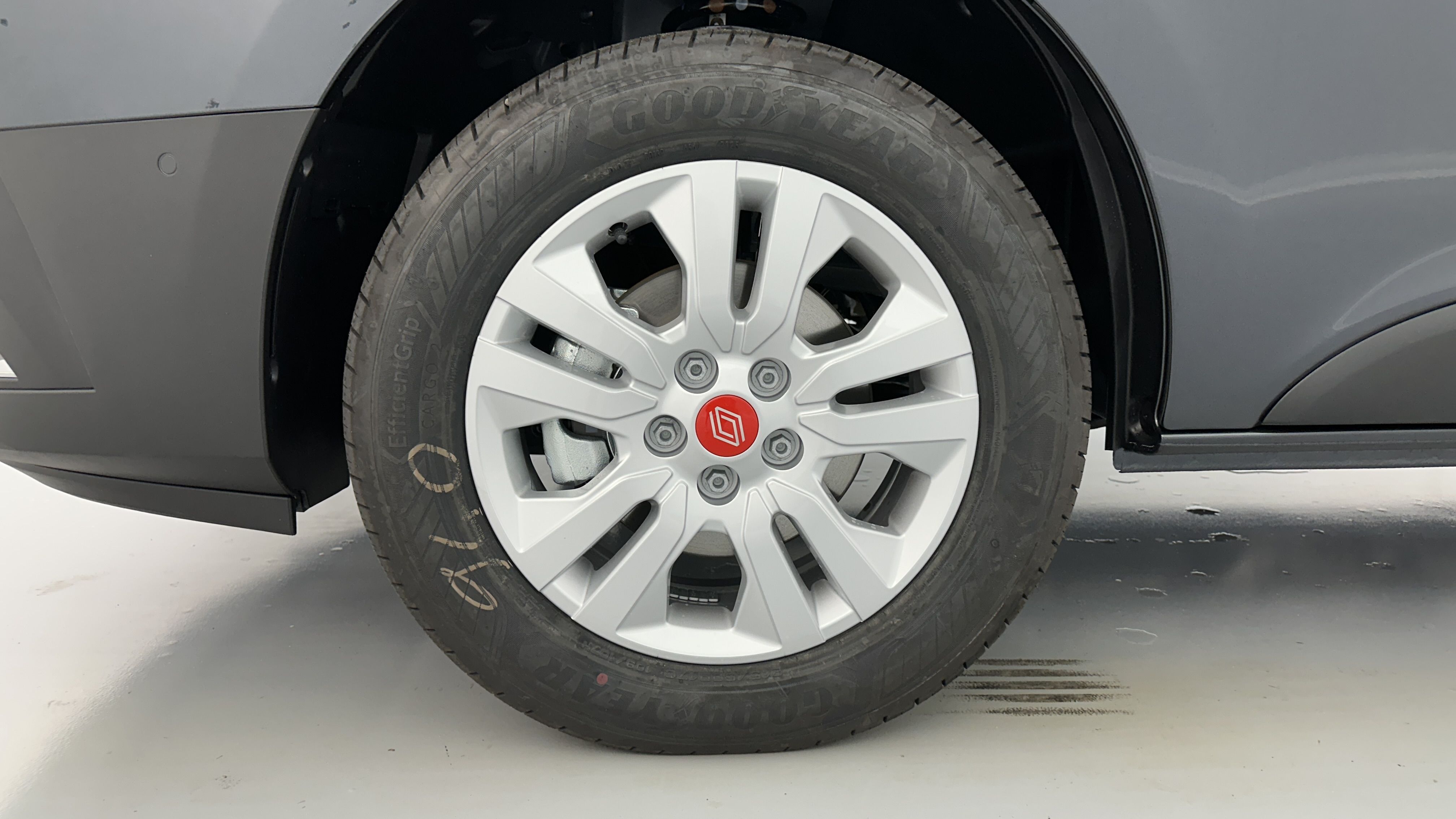 GLI00007187_p53 - RENAULT TRUCKS - TRAFIC CA - 2025 - photo 10