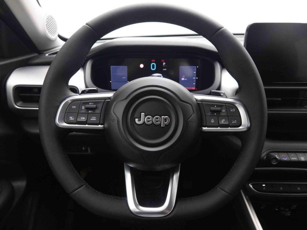 361562_p2 - JEEP - AVENGER - 2025 - photo 8