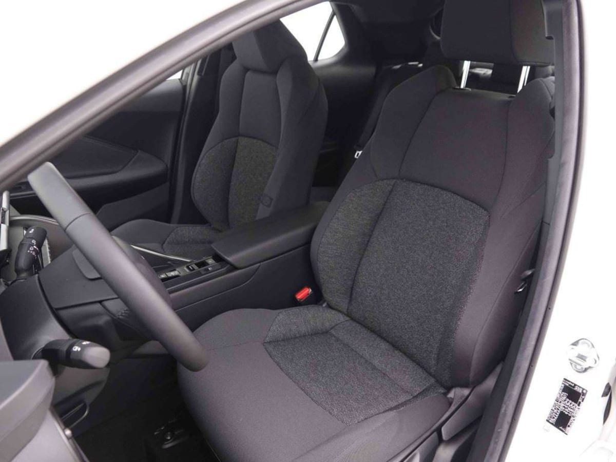 360919_p2 - TOYOTA - C HR - 2025 - photo 7