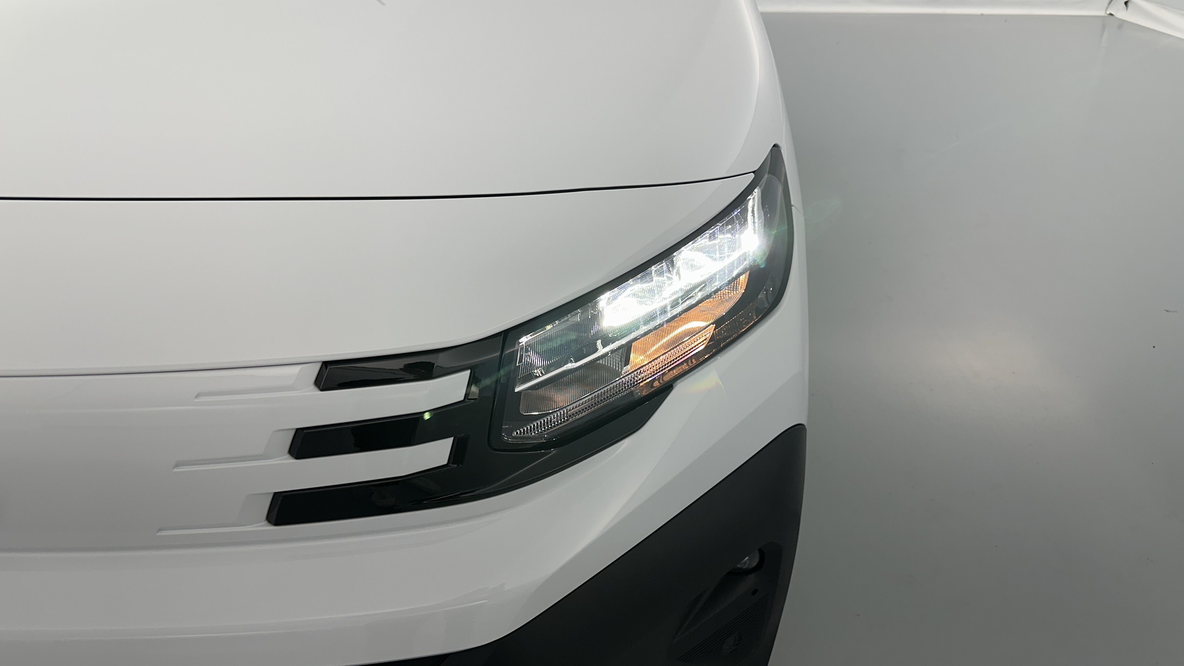 GLI00007891_p53 - PEUGEOT - PARTNER - 2025 - photo 20