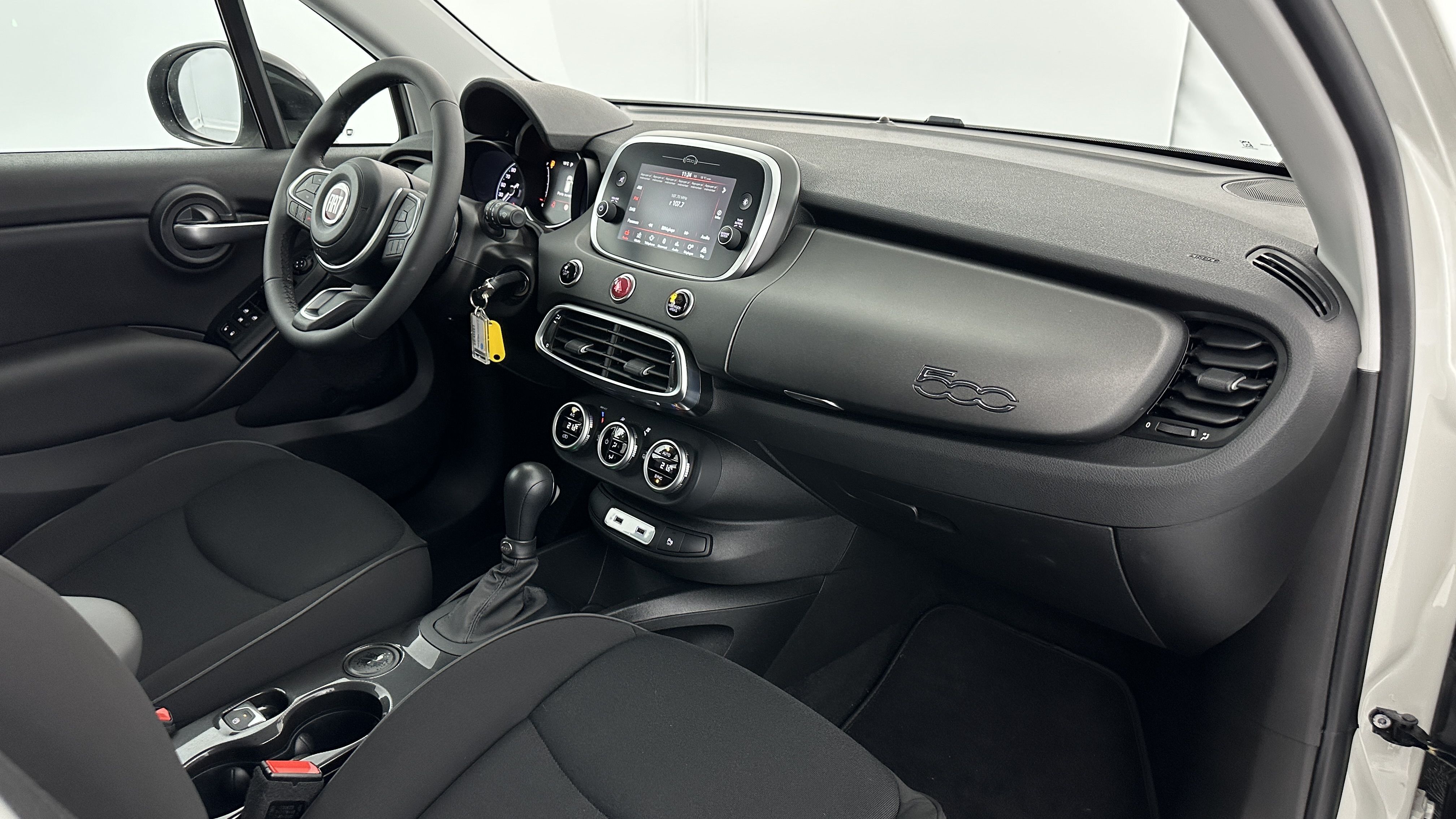 GLI00007617_p53 - FIAT - 500 X - 2023 - photo 8