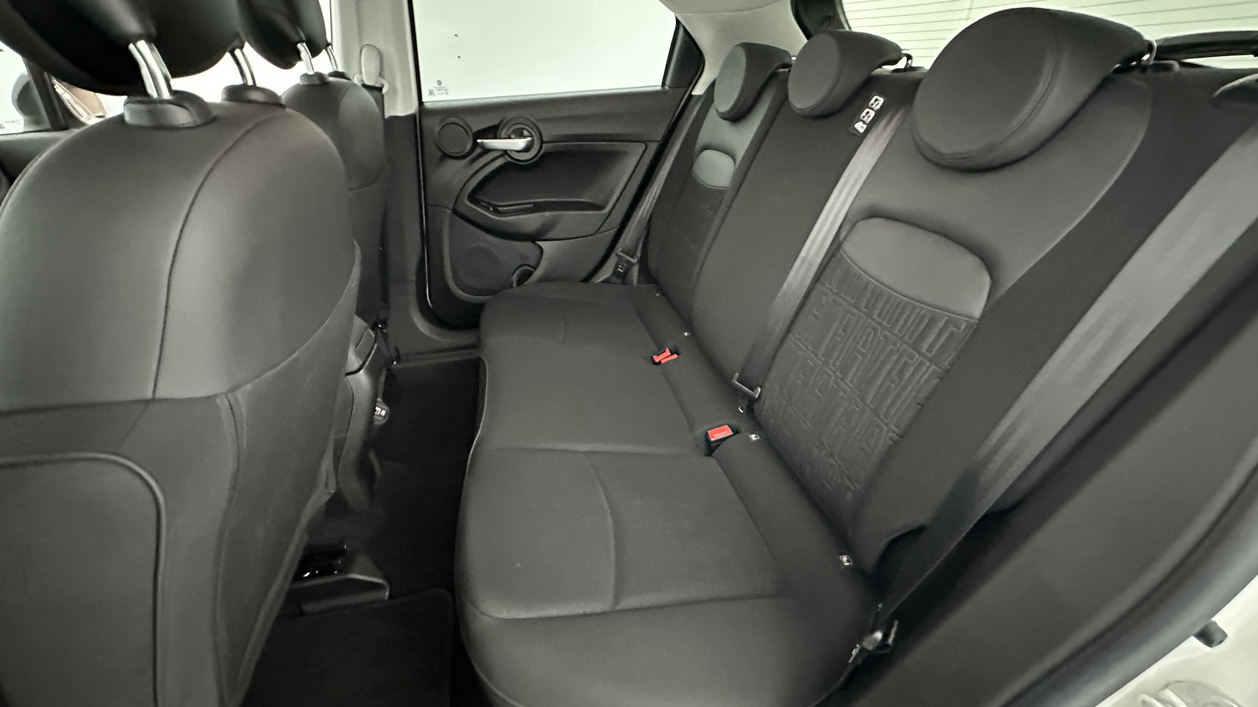 GLI00007617_p53 - FIAT - 500 X - 2023 - photo 9