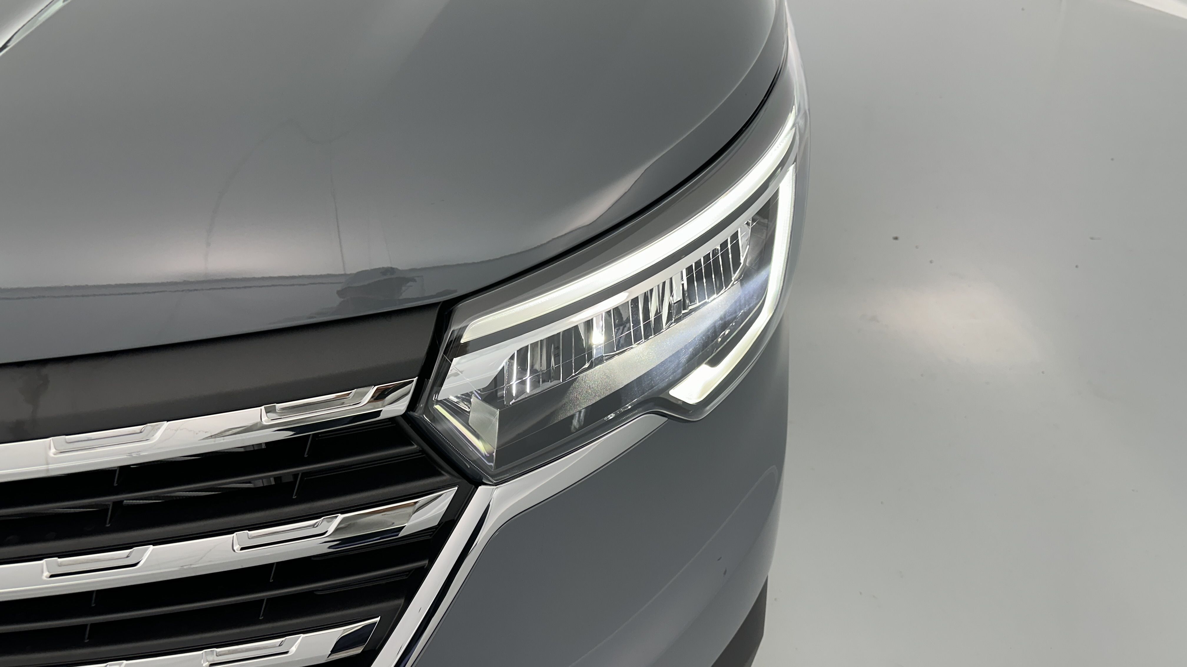 GLI00007188_p53 - RENAULT TRUCKS - TRAFIC CA - 2025 - photo 19