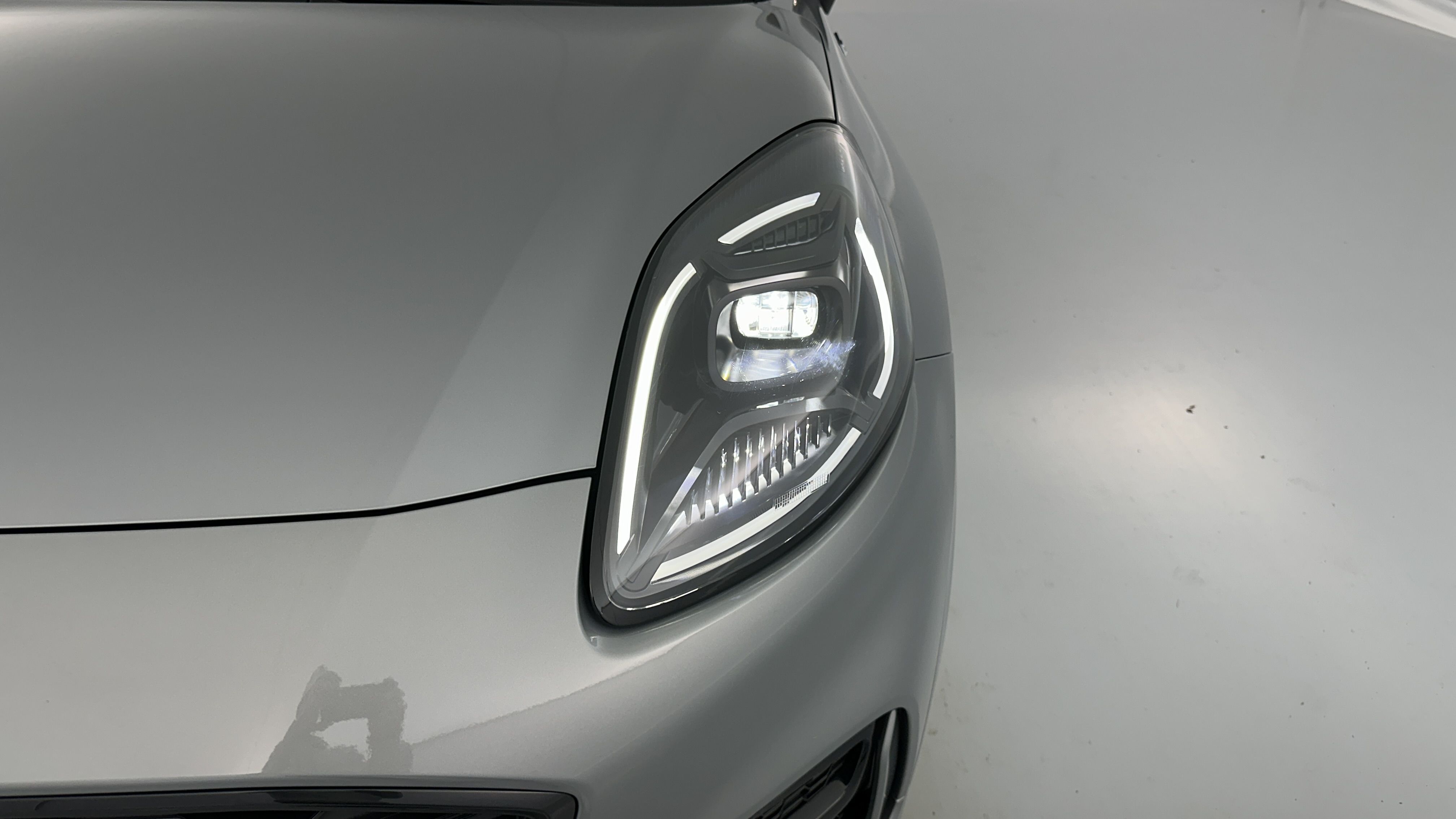 GLI00009888_p53 - FORD - PUMA - 2025 - photo 22