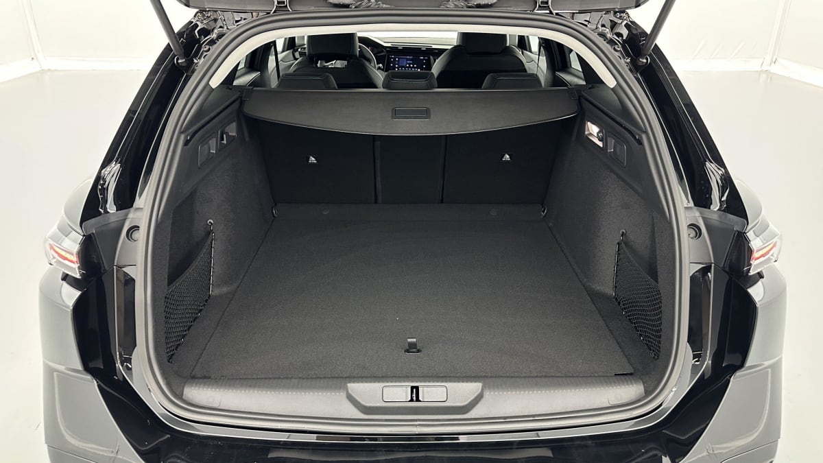 351833_p2 - PEUGEOT - 308 SW - 2025 - photo 10