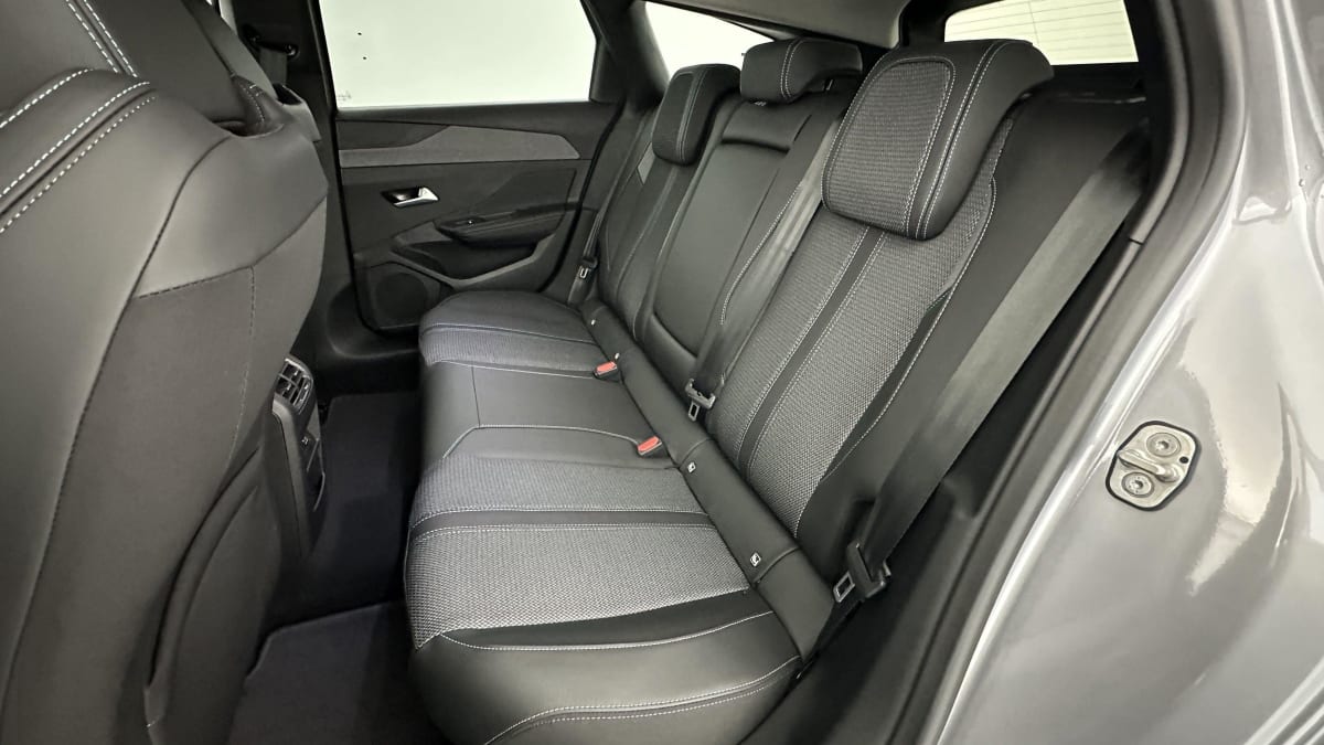 348160_p2 - PEUGEOT - 308 SW - 2025 - photo 9