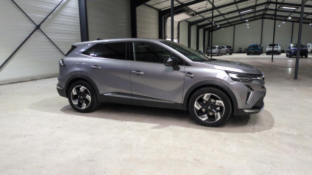 46851_p28 - RENAULT - SYMBIOZ - 2025