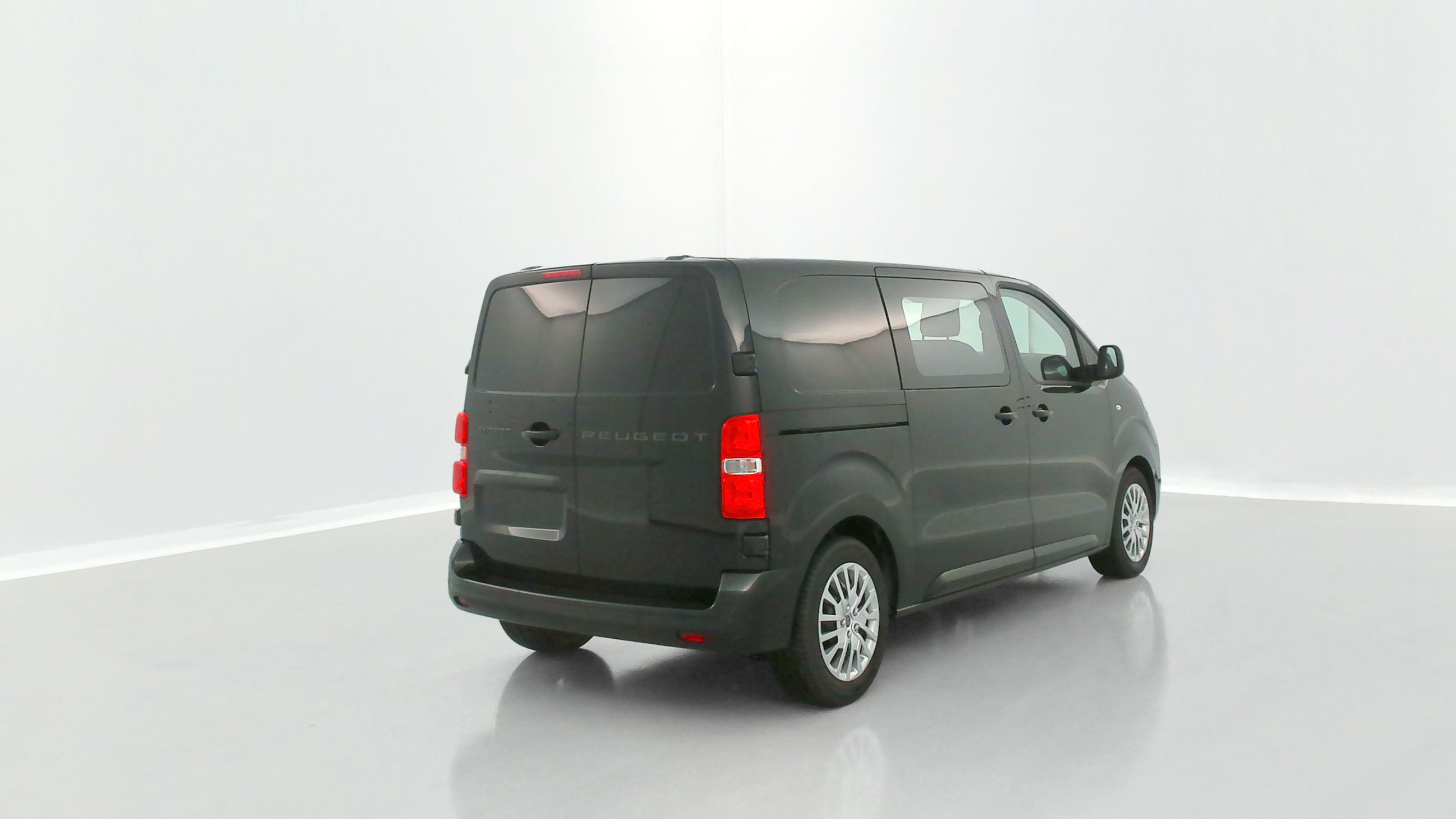 GLI00010261_p53 - PEUGEOT - EXPERT CA - 2025 - photo 18