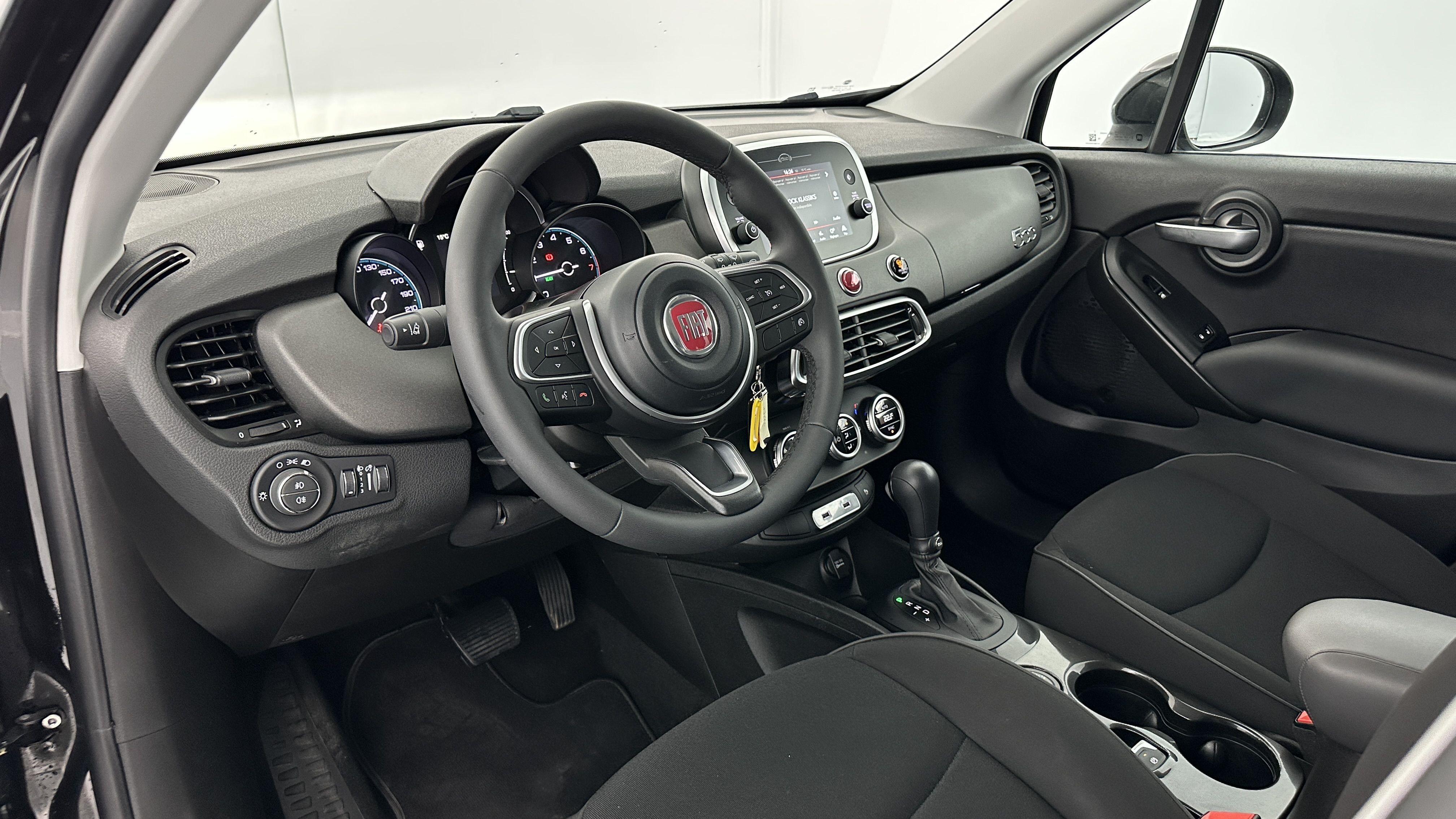 GLI00007618_p53 - FIAT - 500 X - 2023 - photo 6